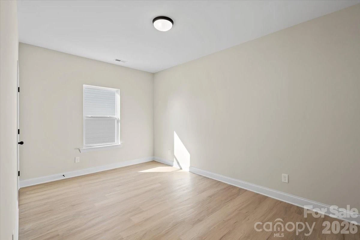 1562 7th Avenue Drive - Photo 17