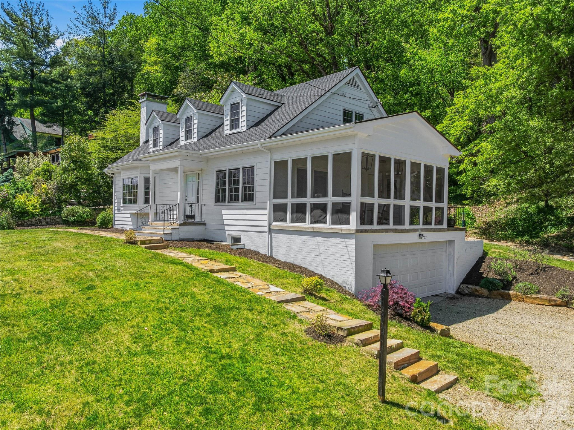 721 Golf Course Road - Photo 2