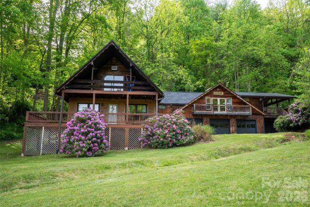919 Country Club Drive, Cullowhee, NC, 28723