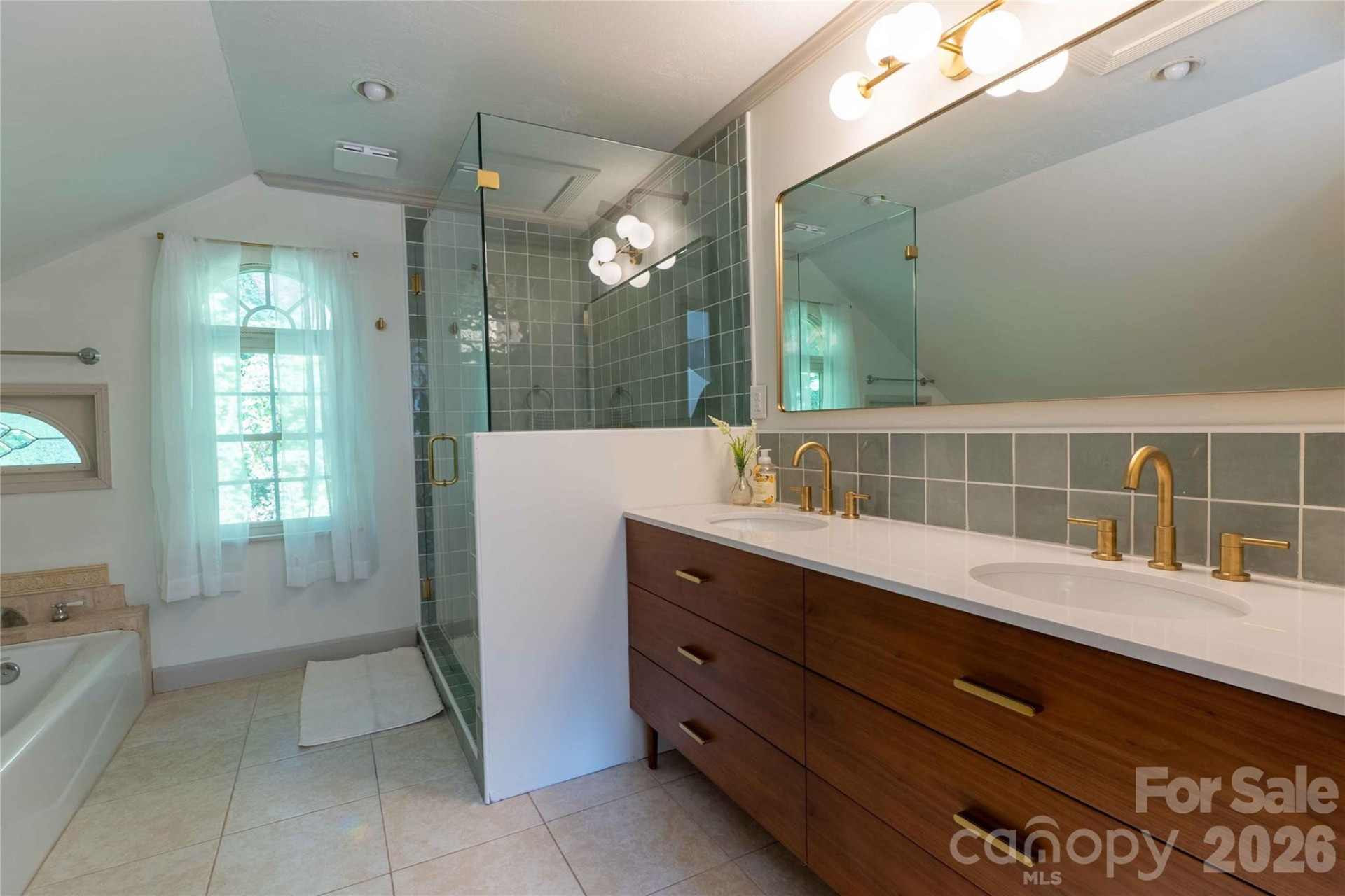 919 Country Club Drive - Photo 37