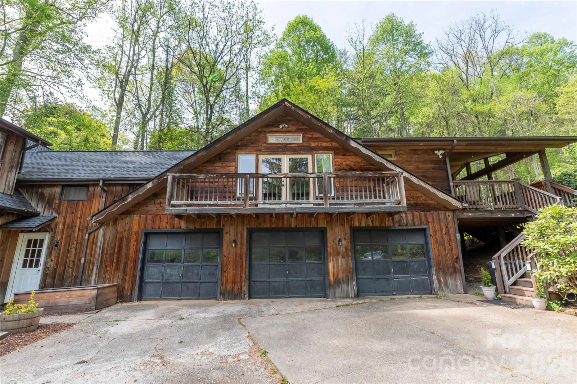 919 Country Club Drive - Photo 41