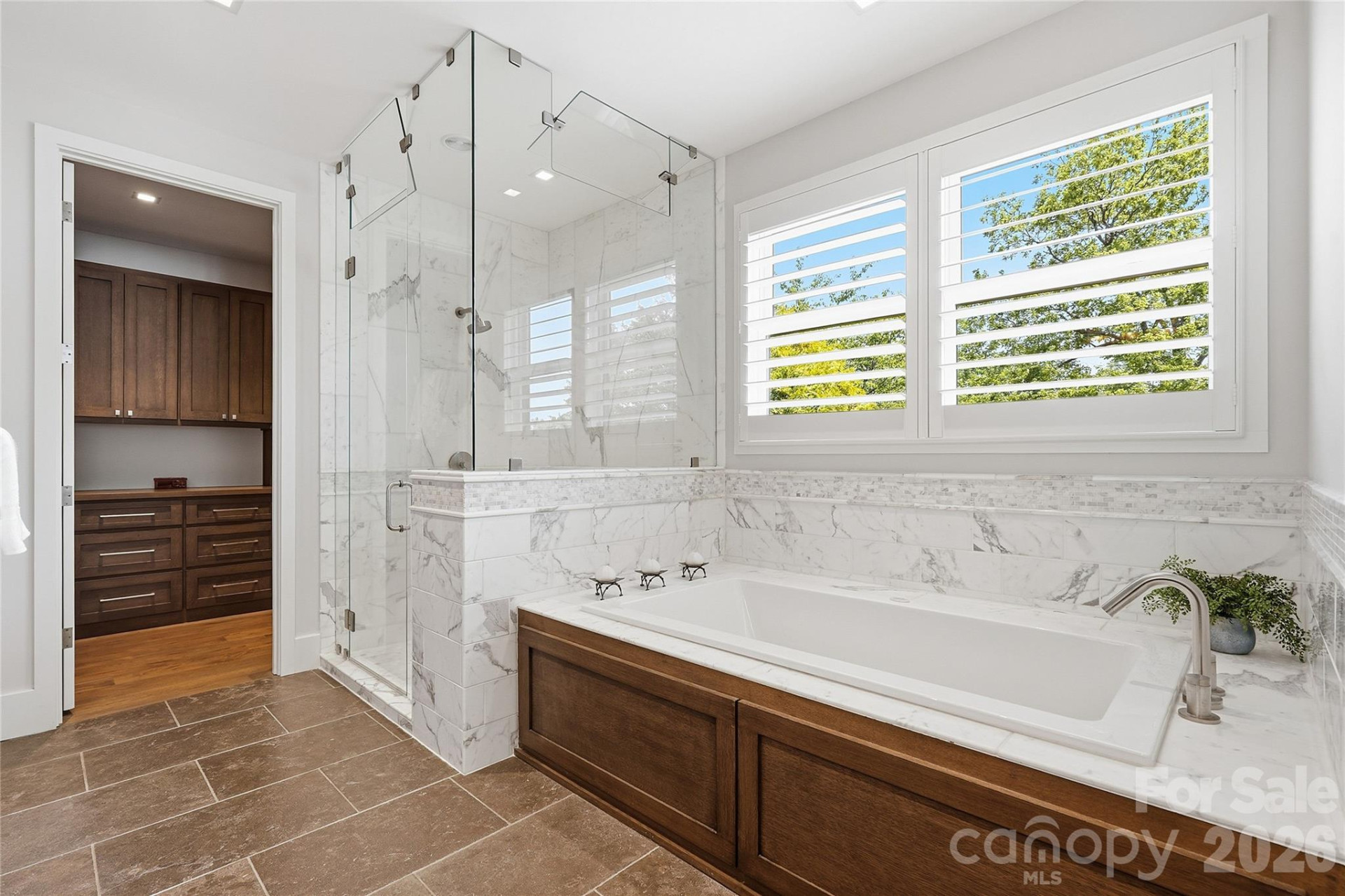 984 Mapleton Lane - Photo 14