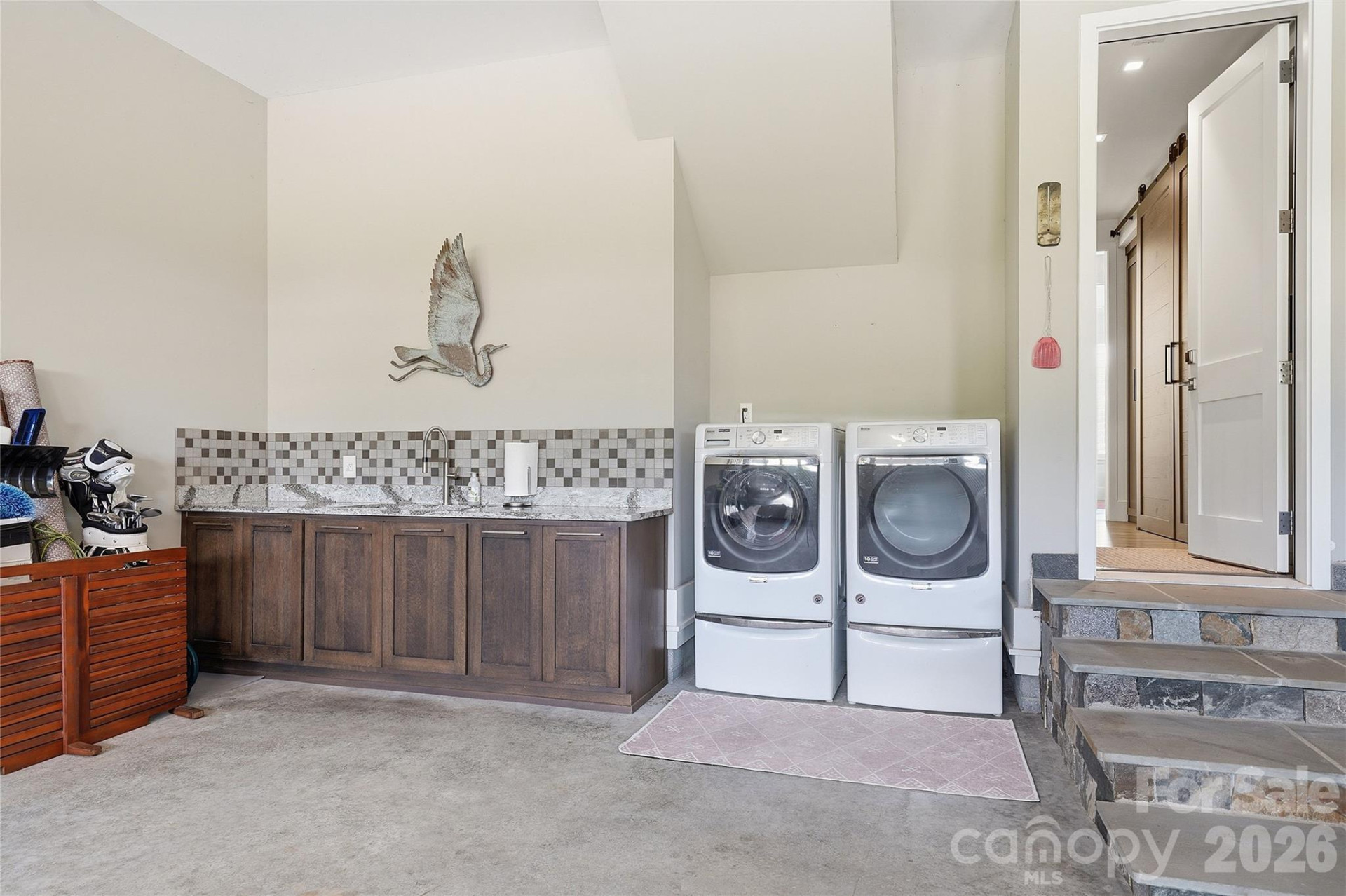 984 Mapleton Lane - Photo 24