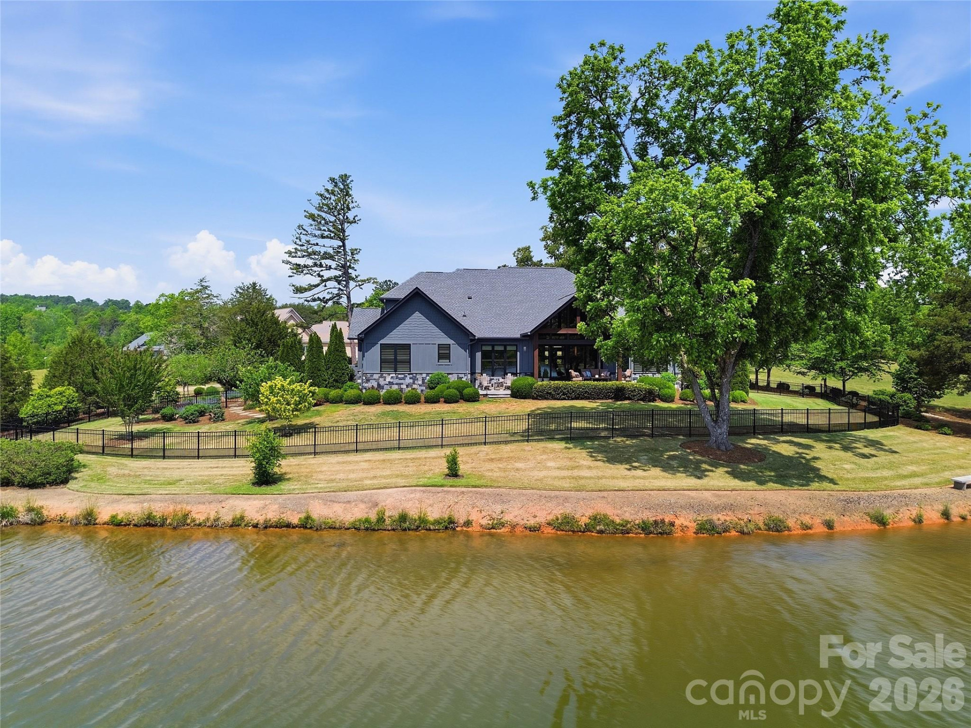 984 Mapleton Lane - Photo 42