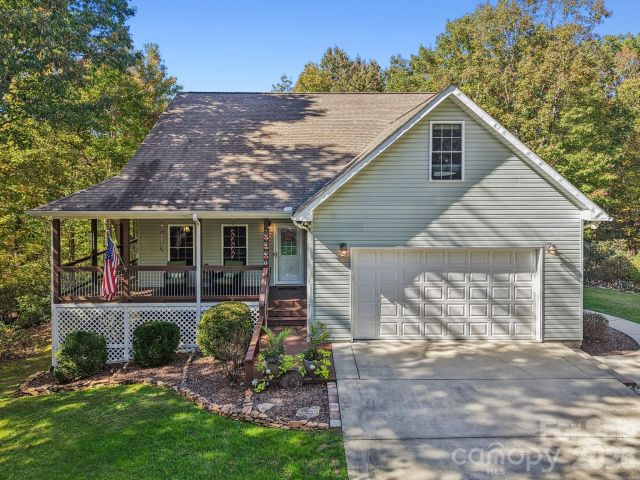 6 Wagon Trace, Flat Rock, NC, 28731