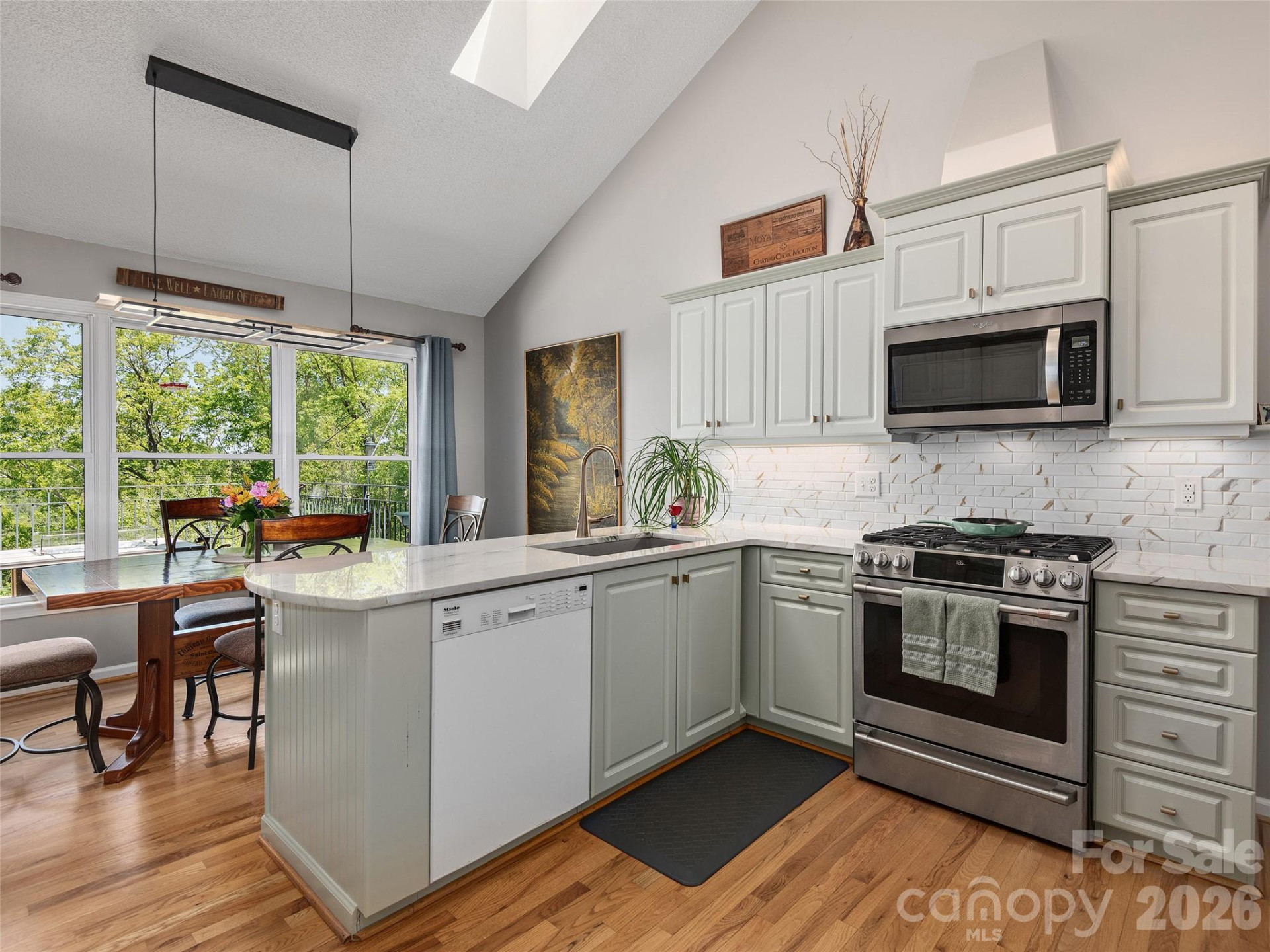 126 Stonebridge Drive - Photo 8