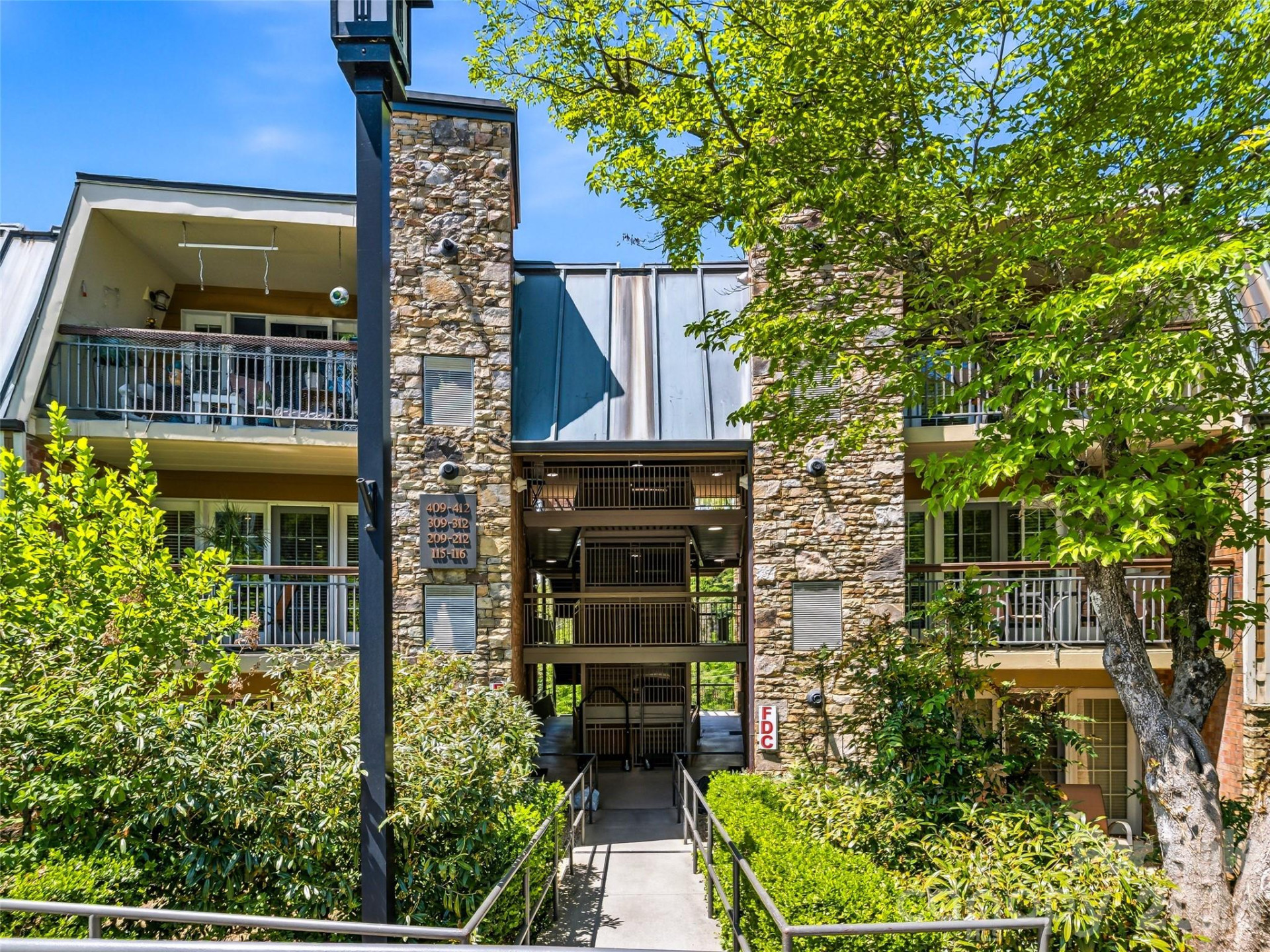 210 Bowling Park Road