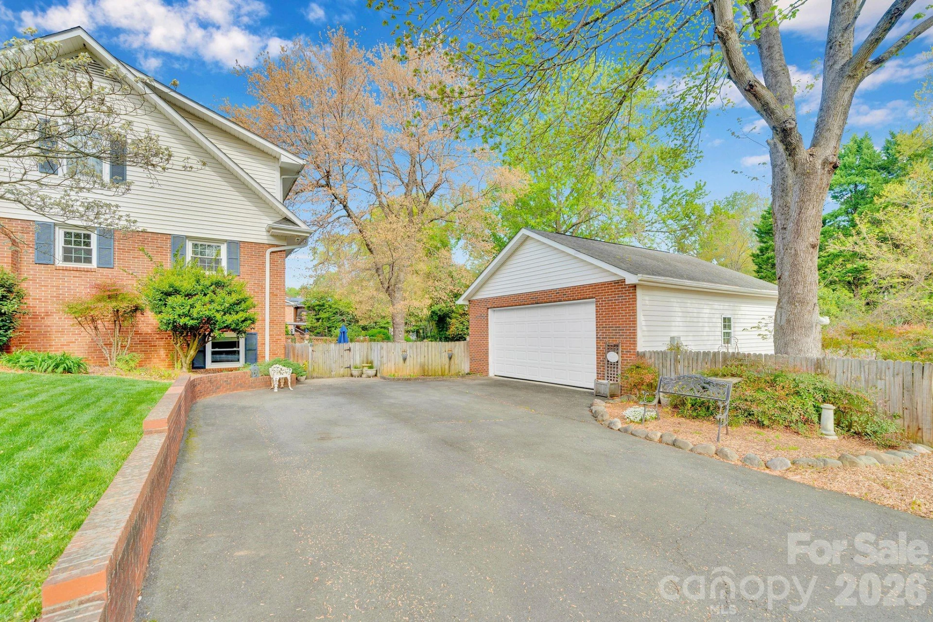 1745 Wensley Drive - Photo 2