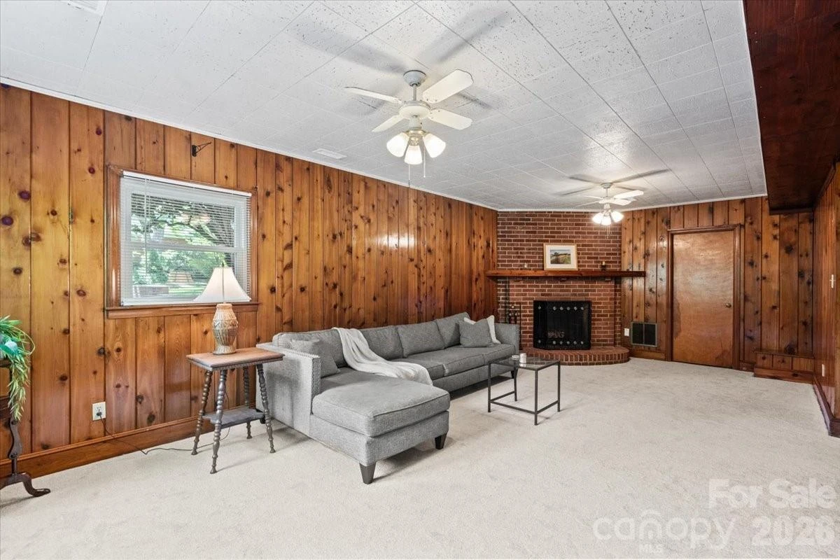 1745 Wensley Drive - Photo 28
