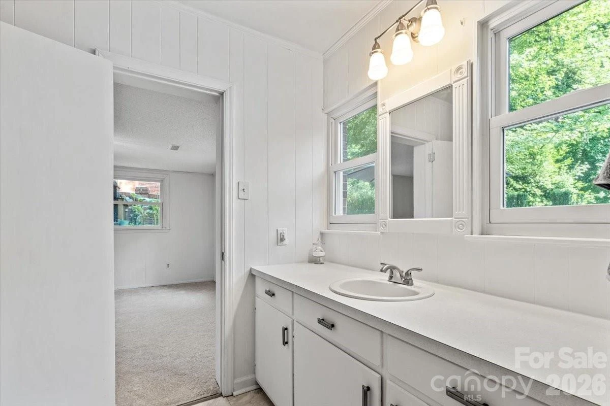 1745 Wensley Drive - Photo 33