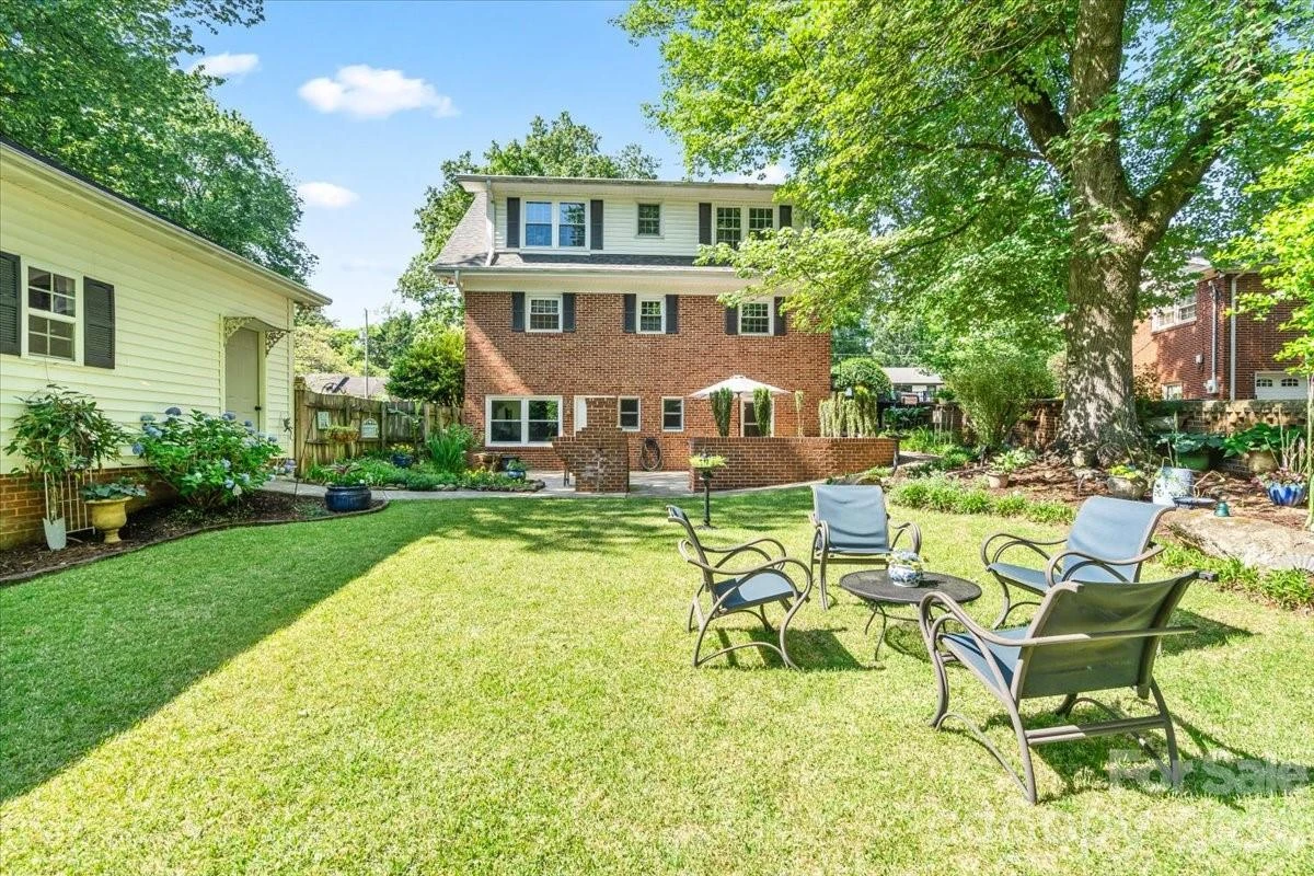 1745 Wensley Drive - Photo 37