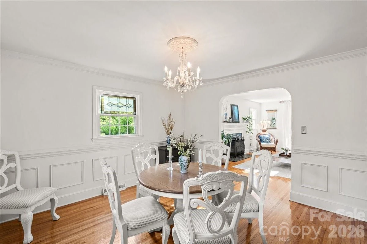 1745 Wensley Drive - Photo 7