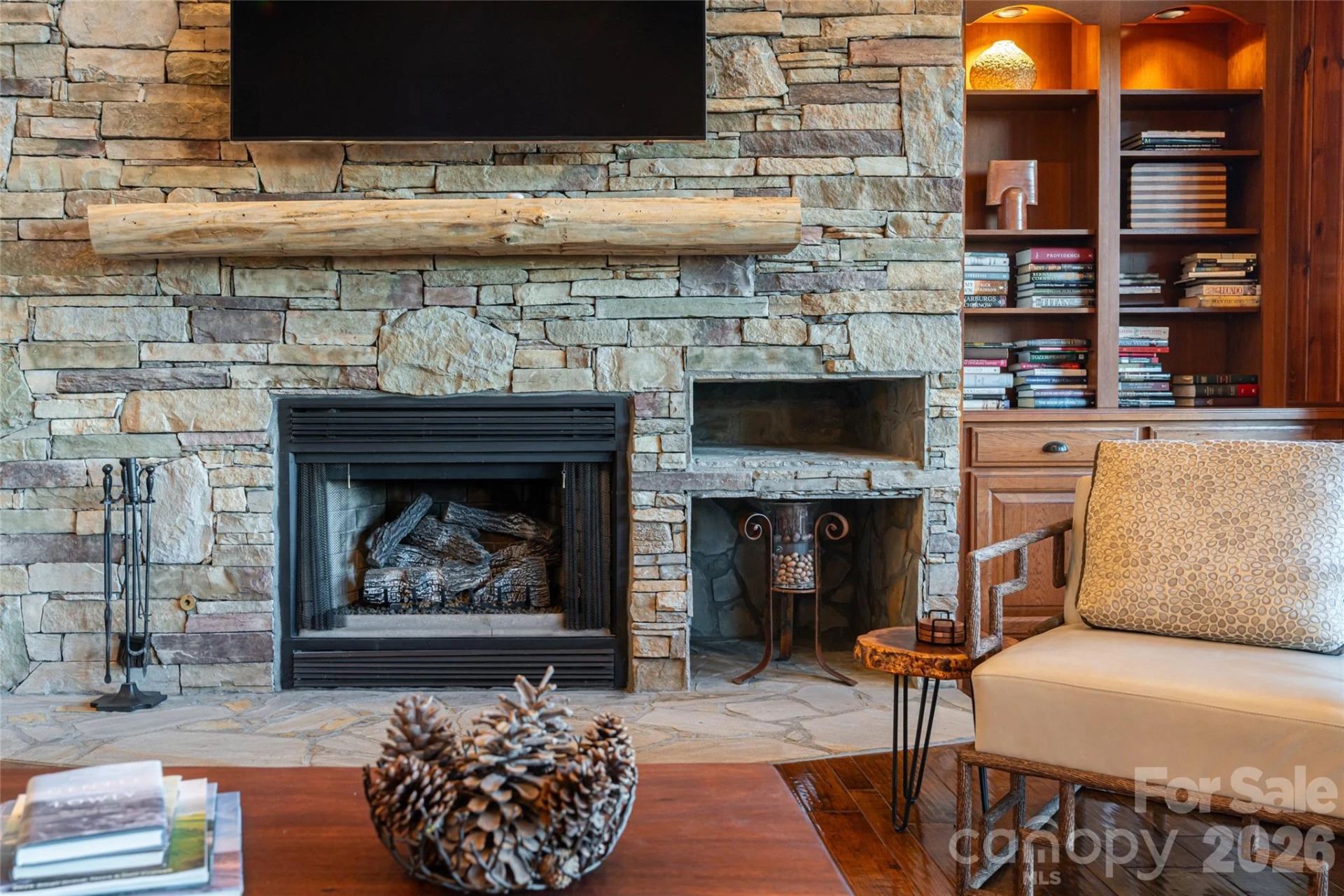 326 Summit Drive - Photo 11