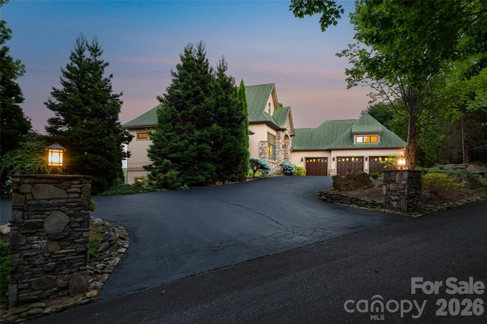 326 Summit Drive - Photo 41