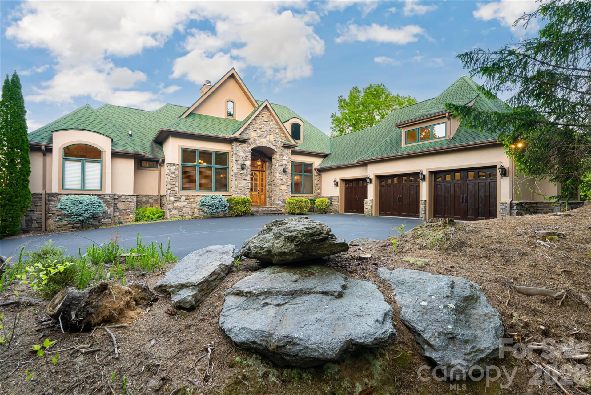 326 Summit Drive - Photo 48