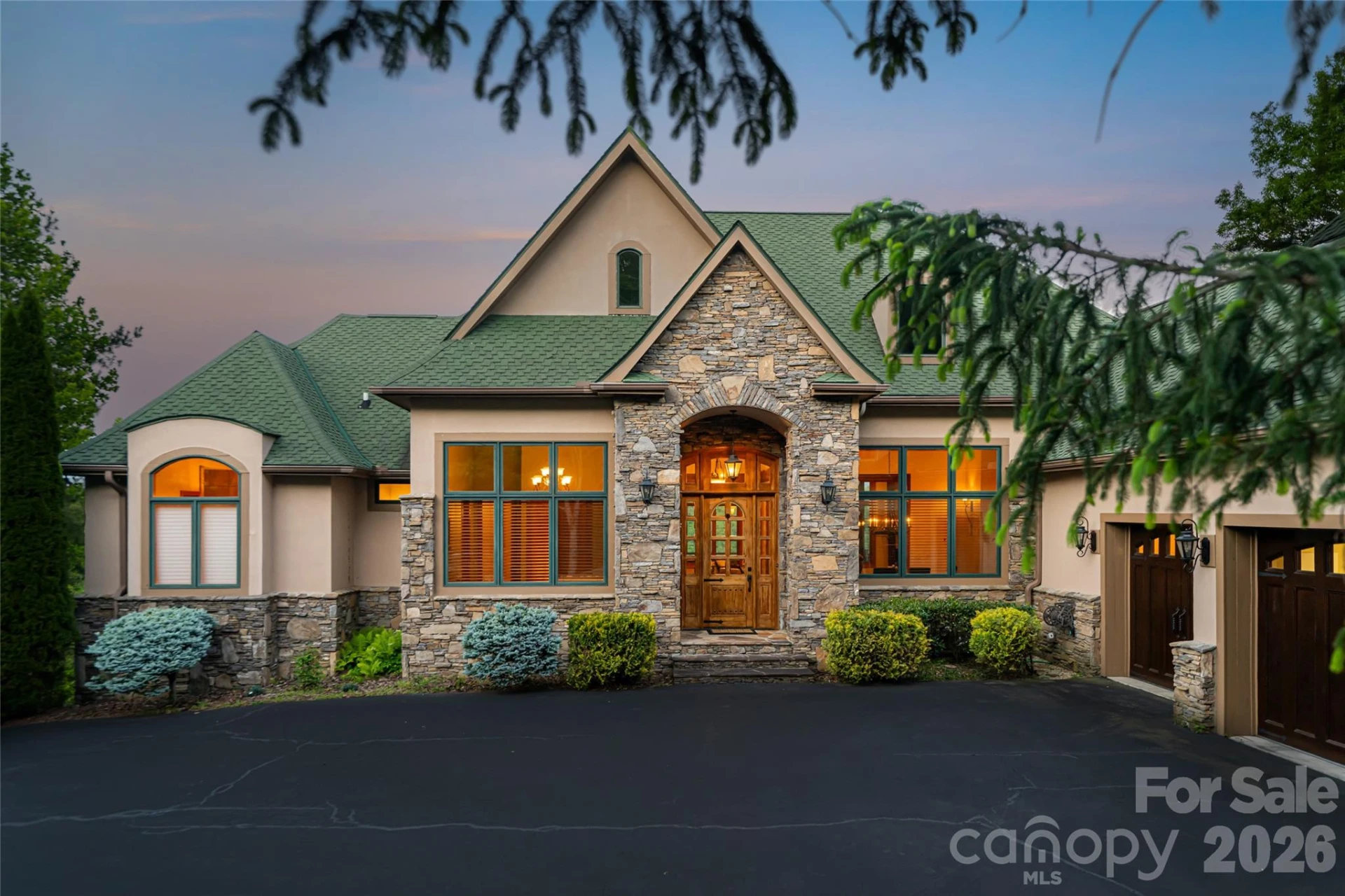 326 Summit Drive - Photo 7