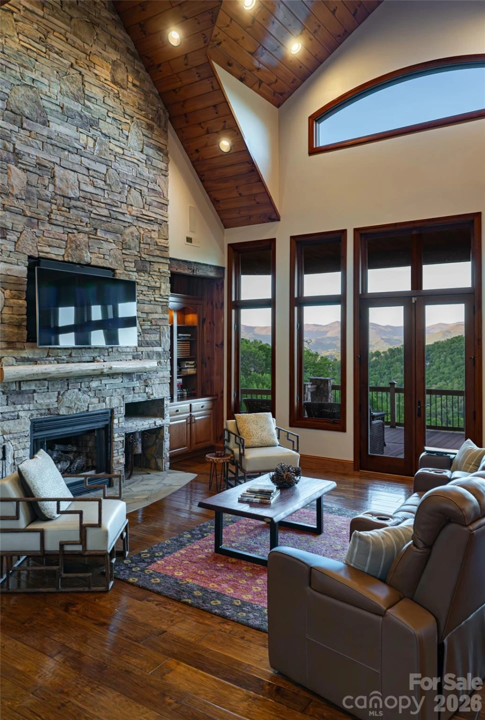 326 Summit Drive - Photo 10