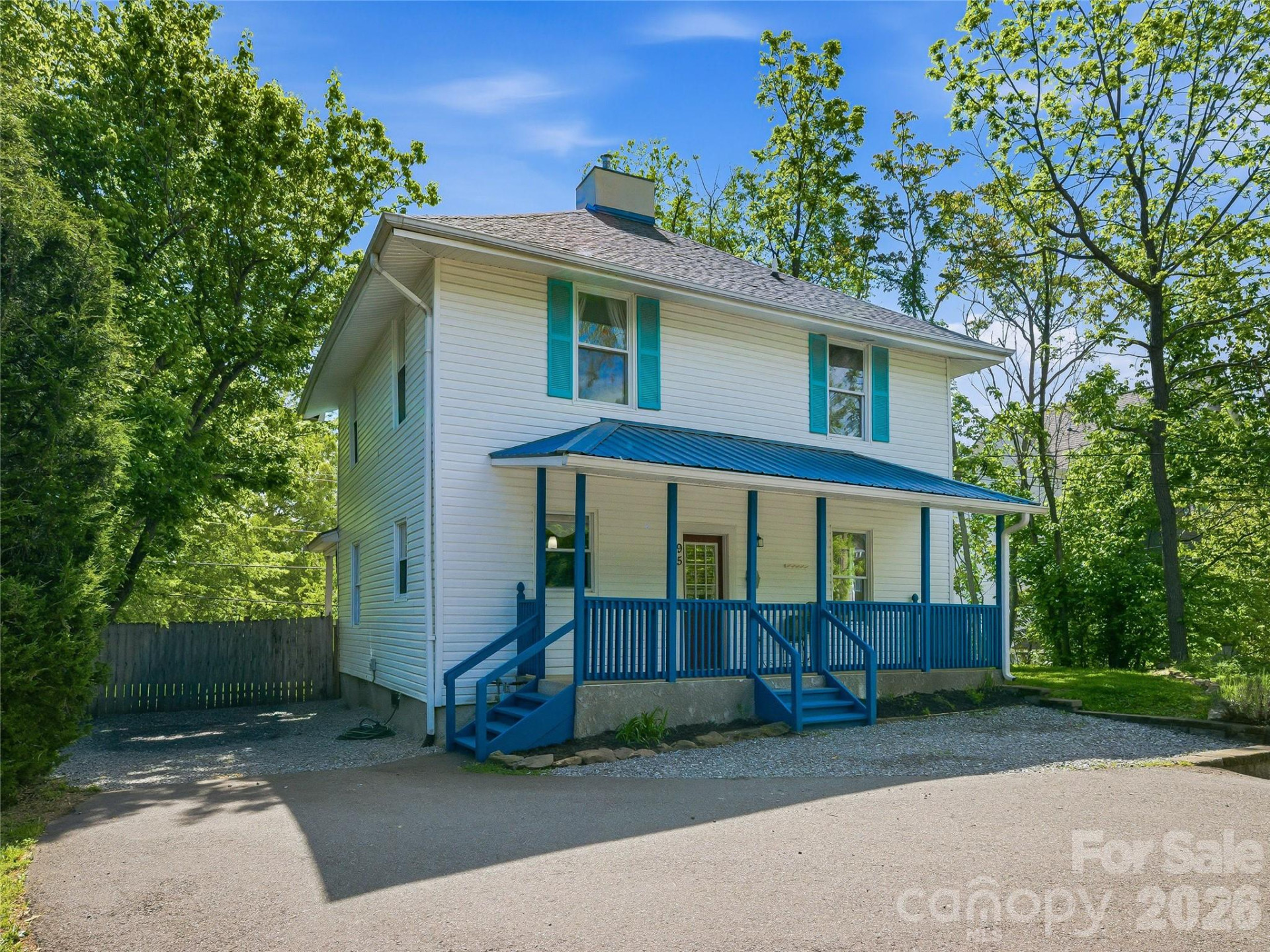 95 Baker Avenue - Photo 2