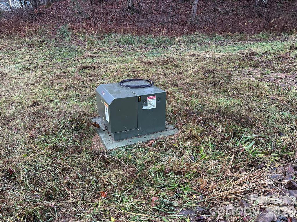 5570 Meadow Fork Road - Photo 13