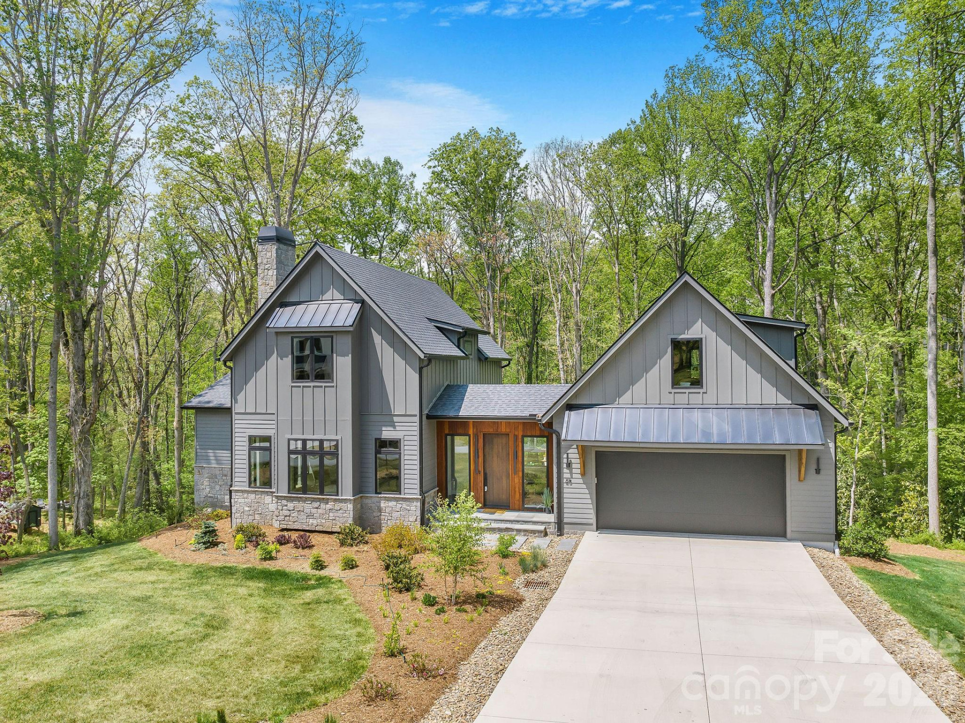 25 Ted Linn Drive - Photo 2