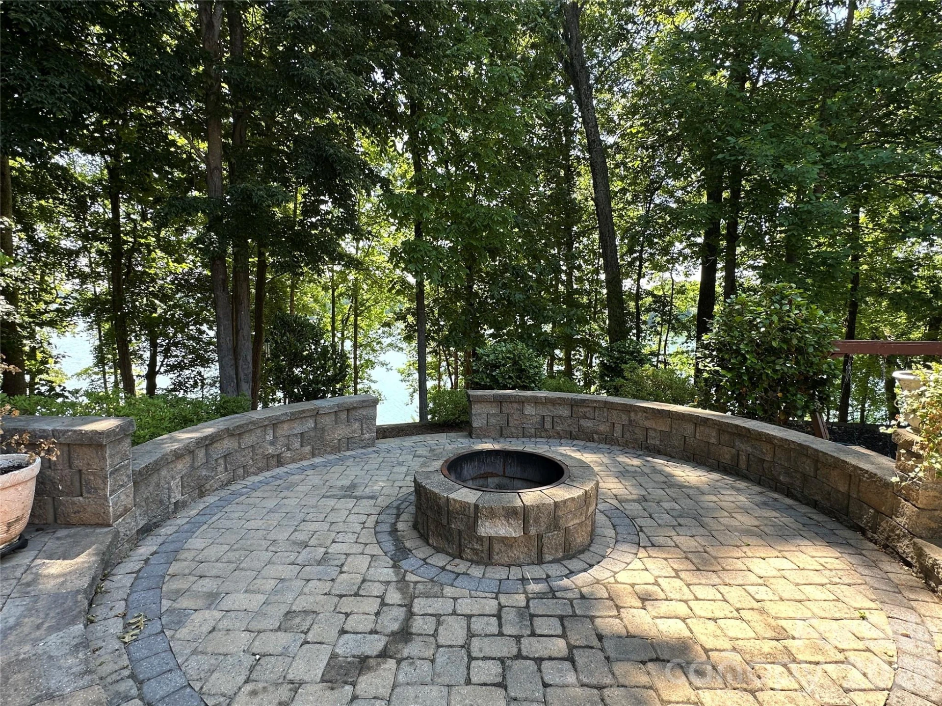 221 Whiterock Drive - Photo 6