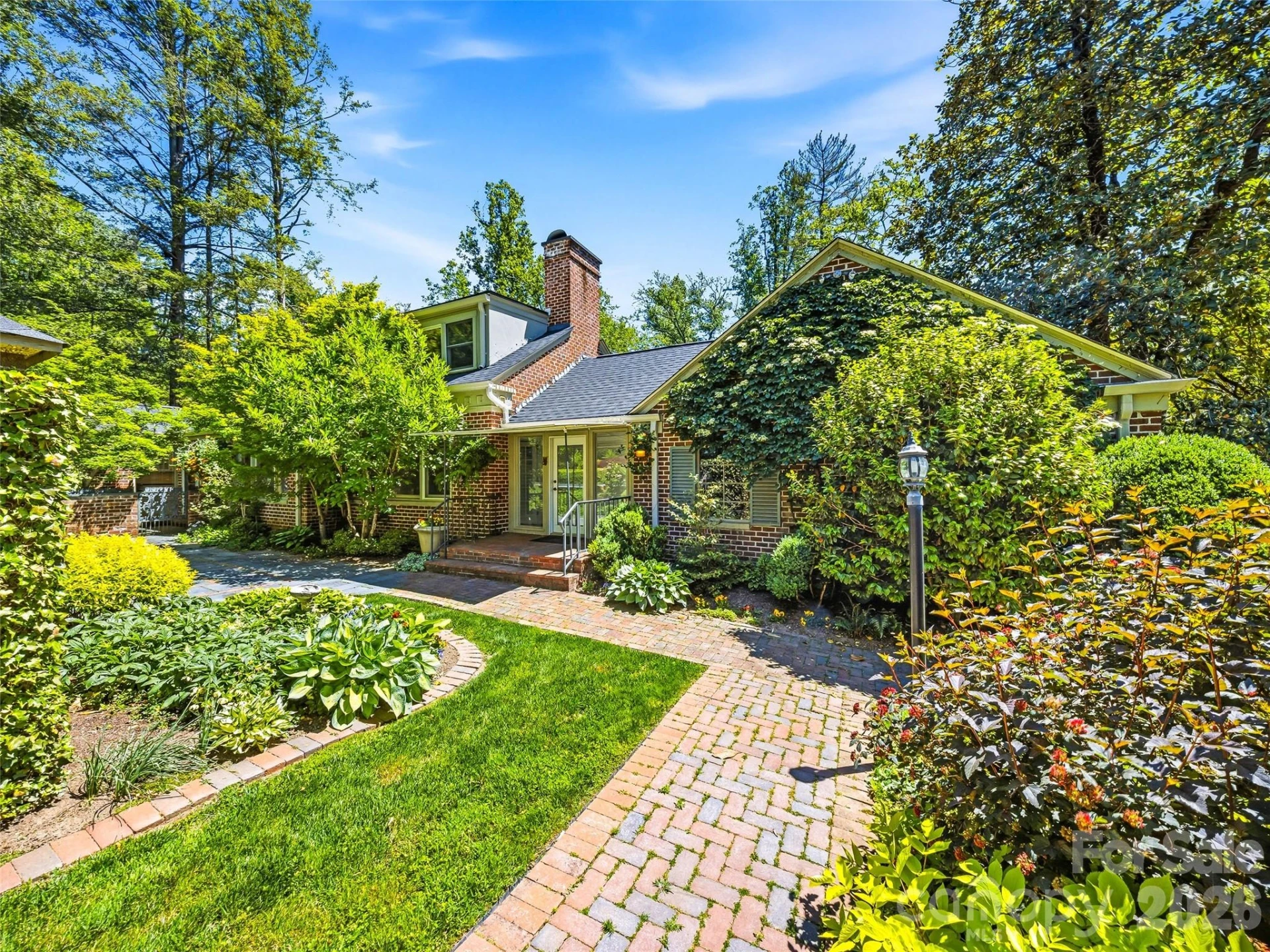 109 Stuyvesant Road - Photo 3
