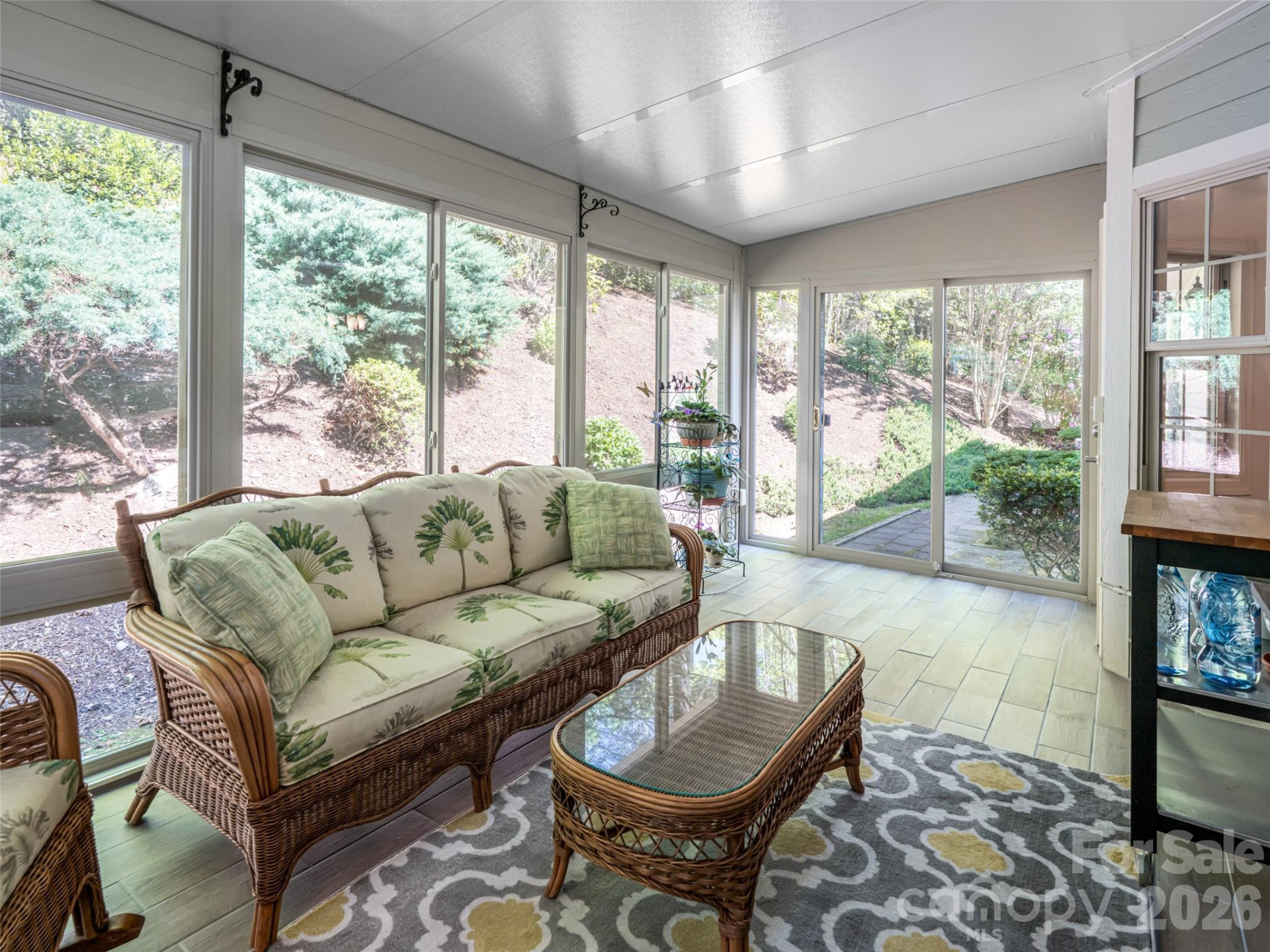 4 Dogwood Glen Circle - Photo 38
