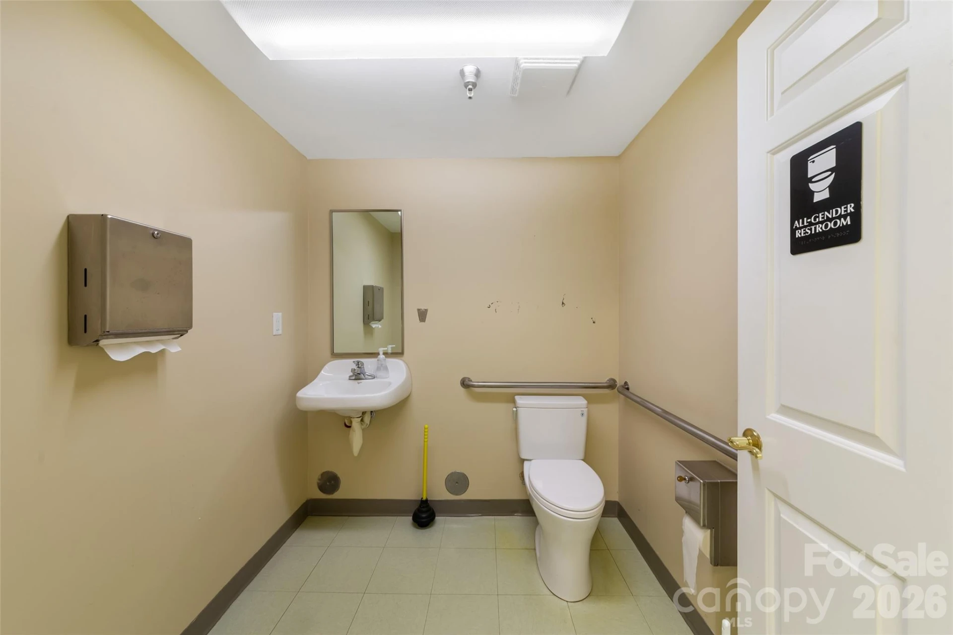 64 Clingman Avenue #101 - Photo 20