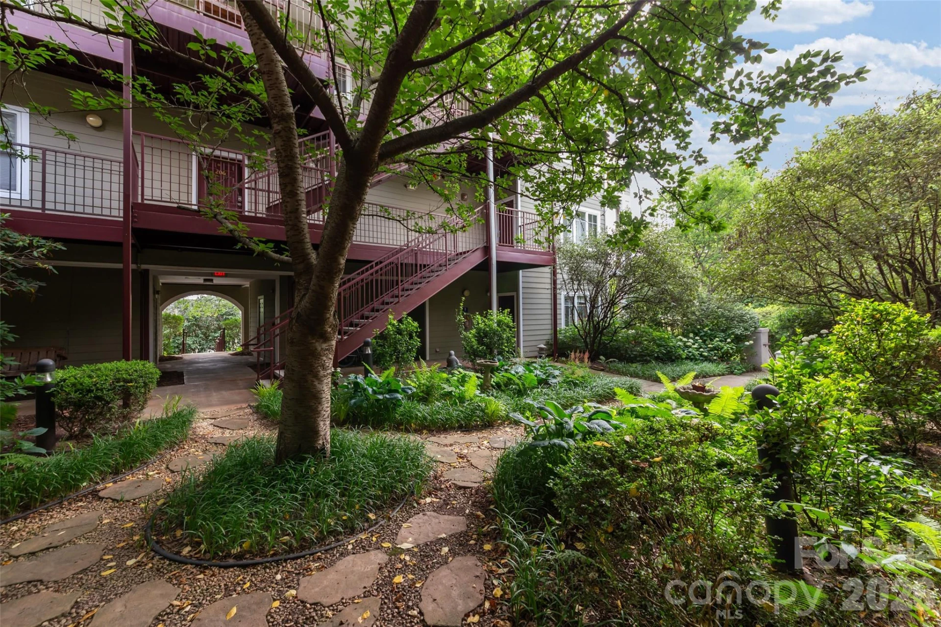 64 Clingman Avenue #101 - Photo 38