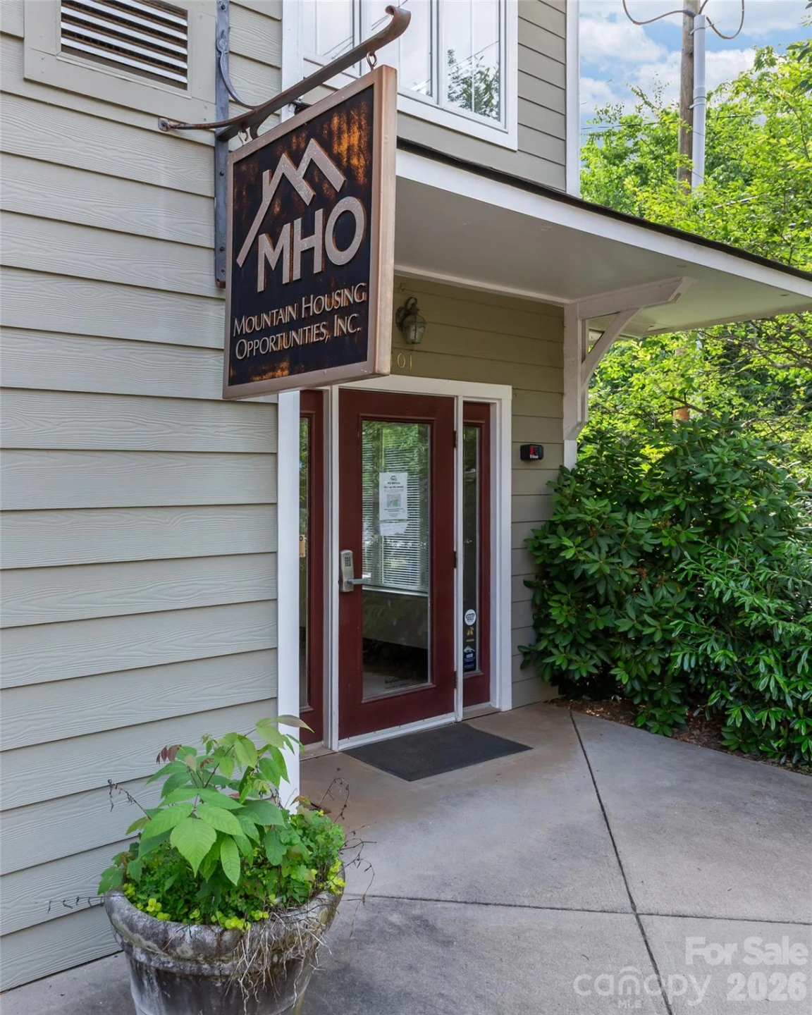 64 Clingman Avenue #101 - Photo 41