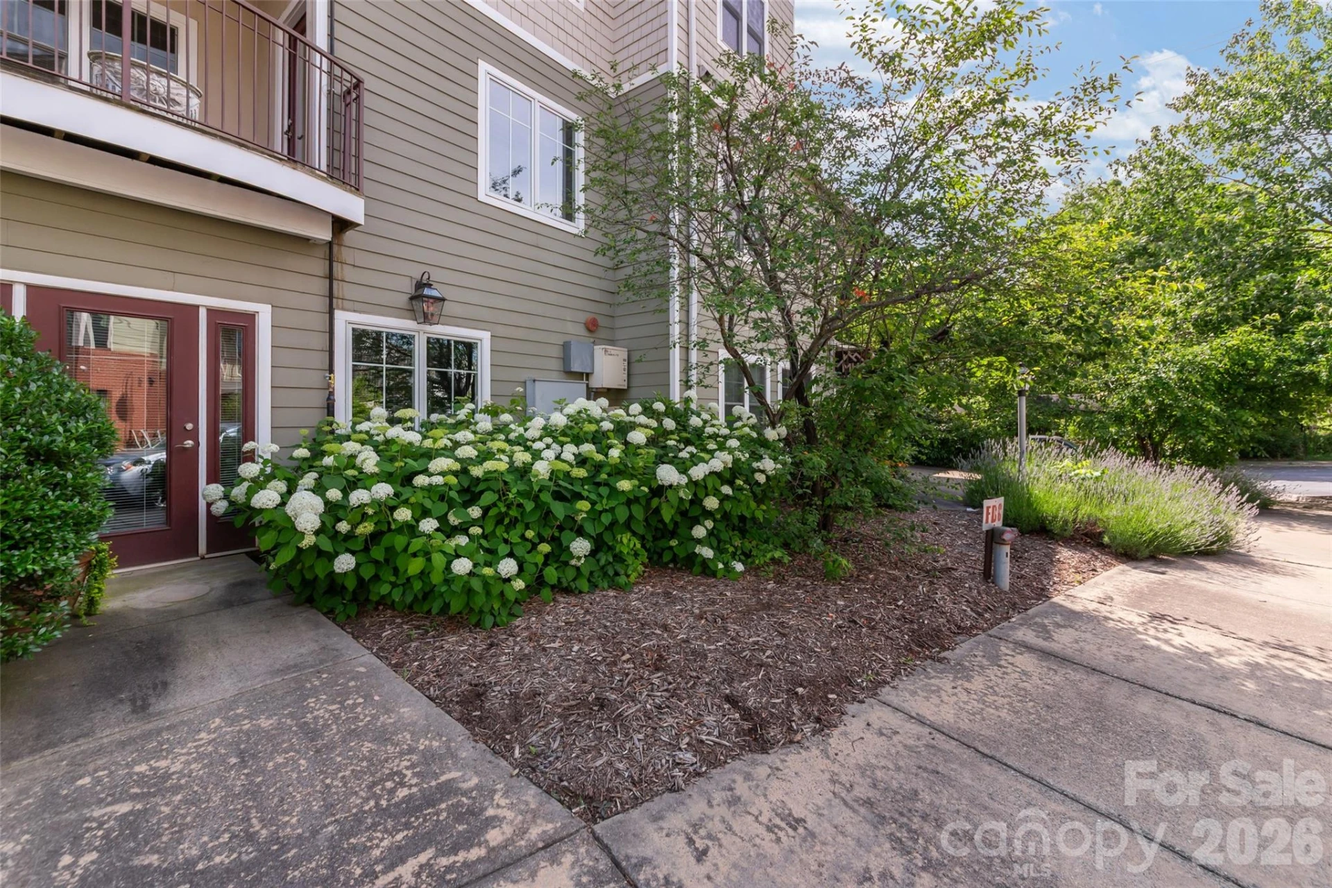 64 Clingman Avenue #101 - Photo 44