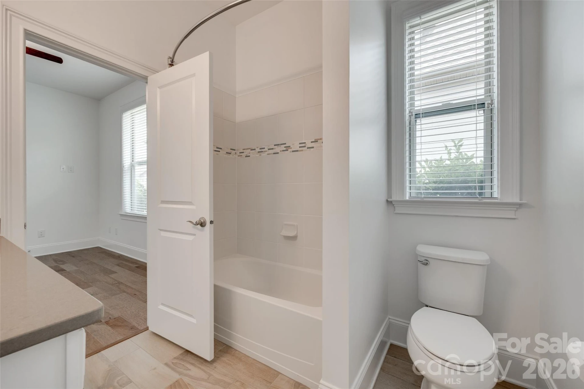 15927 Vale Ridge Drive - Photo 27