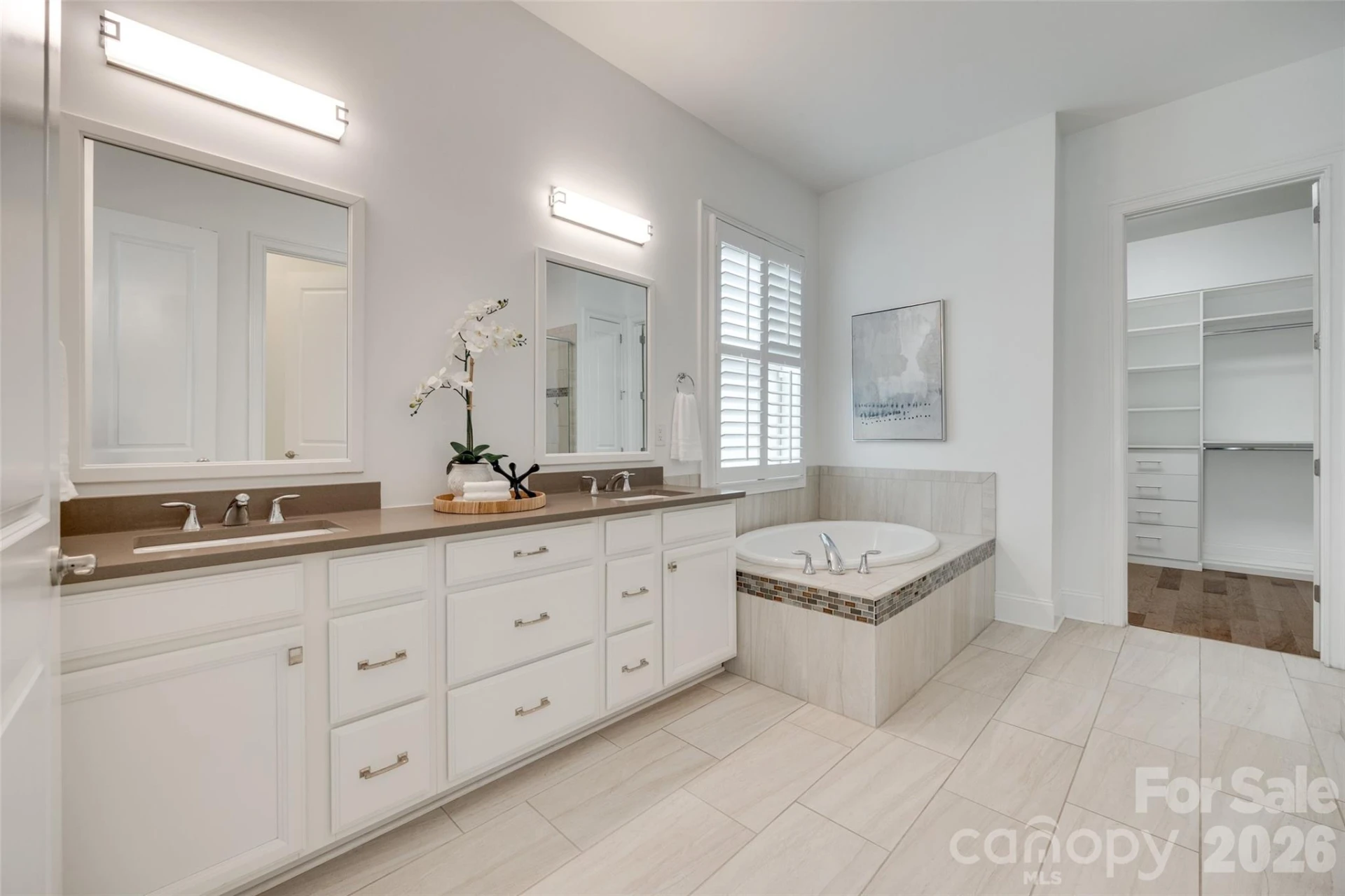 15927 Vale Ridge Drive - Photo 32