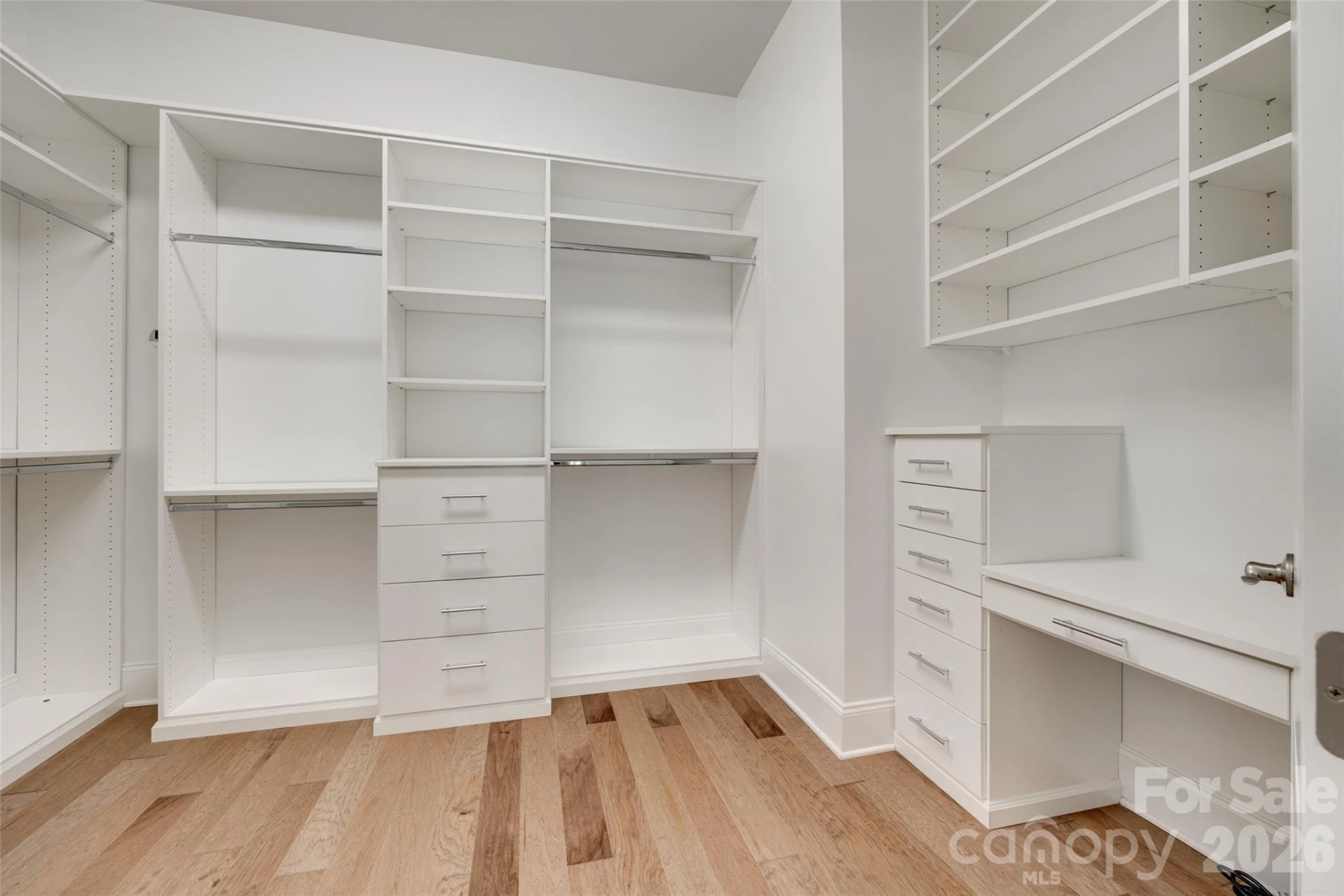15927 Vale Ridge Drive - Photo 35