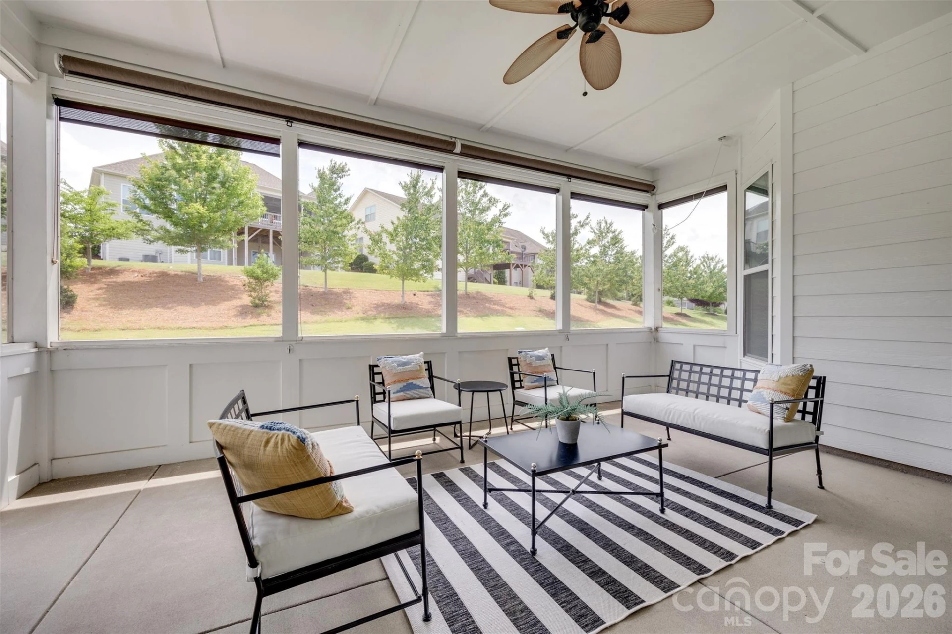 15927 Vale Ridge Drive - Photo 37