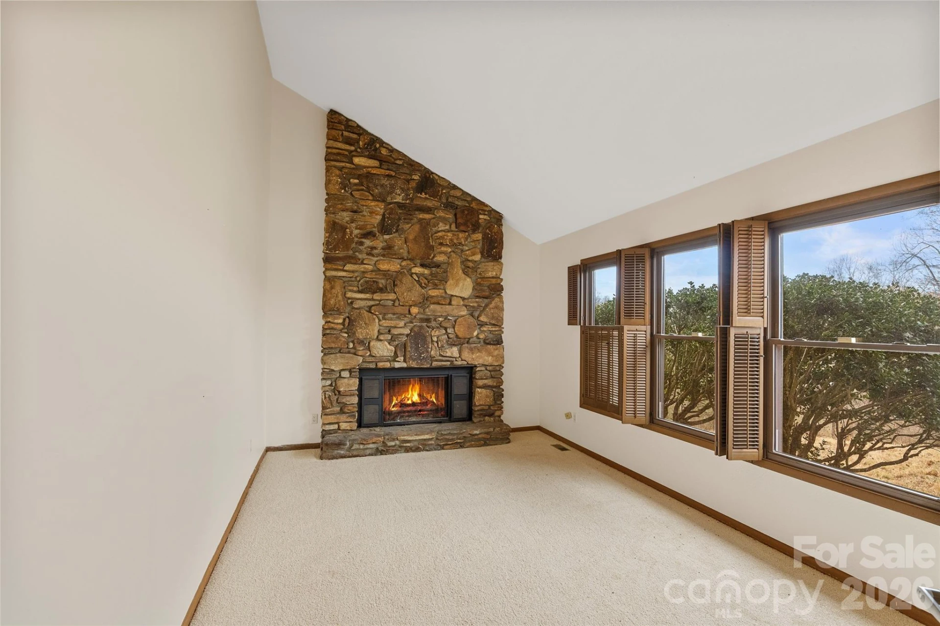 2025 Howard Gap Road - Photo 16