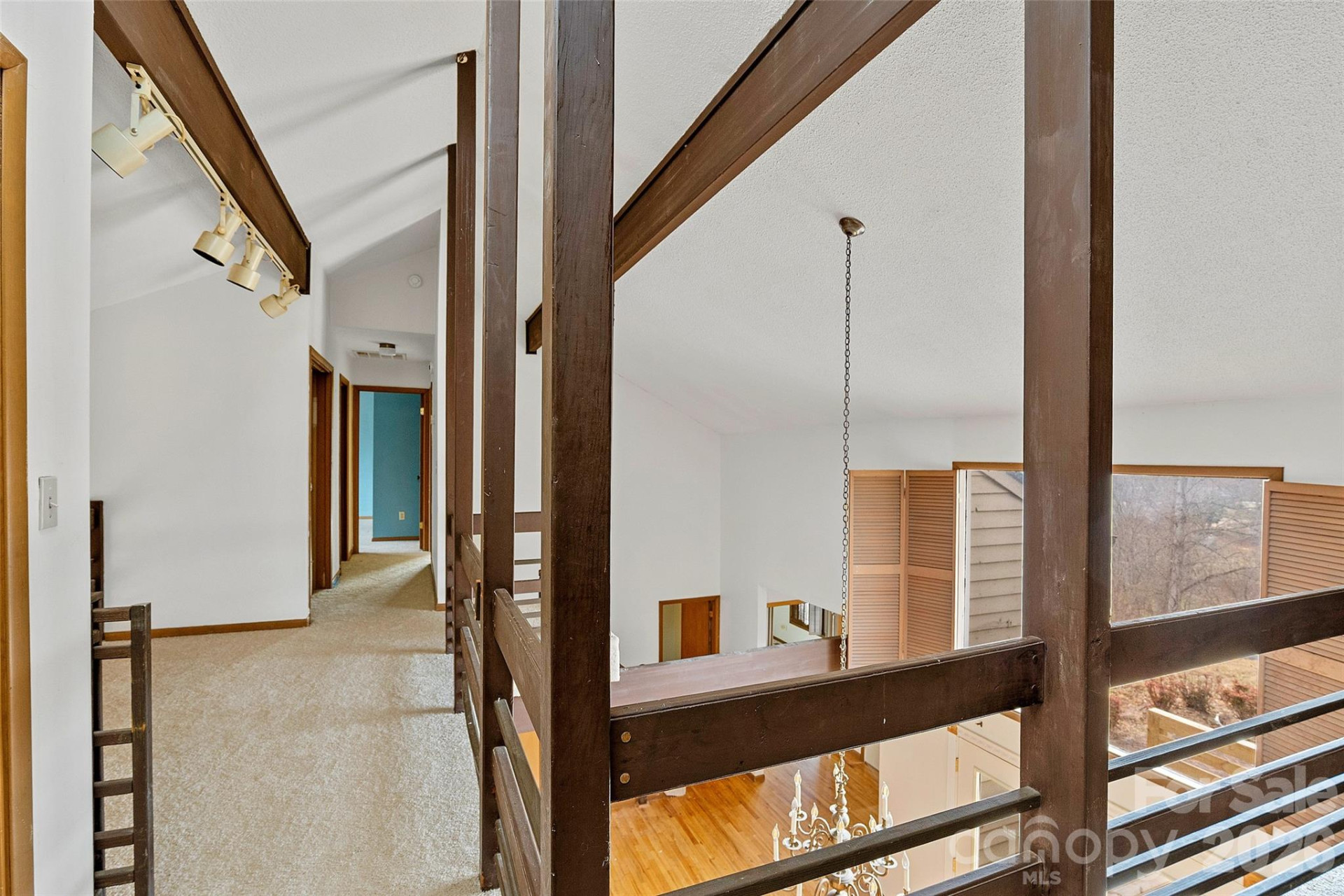 2025 Howard Gap Road - Photo 26