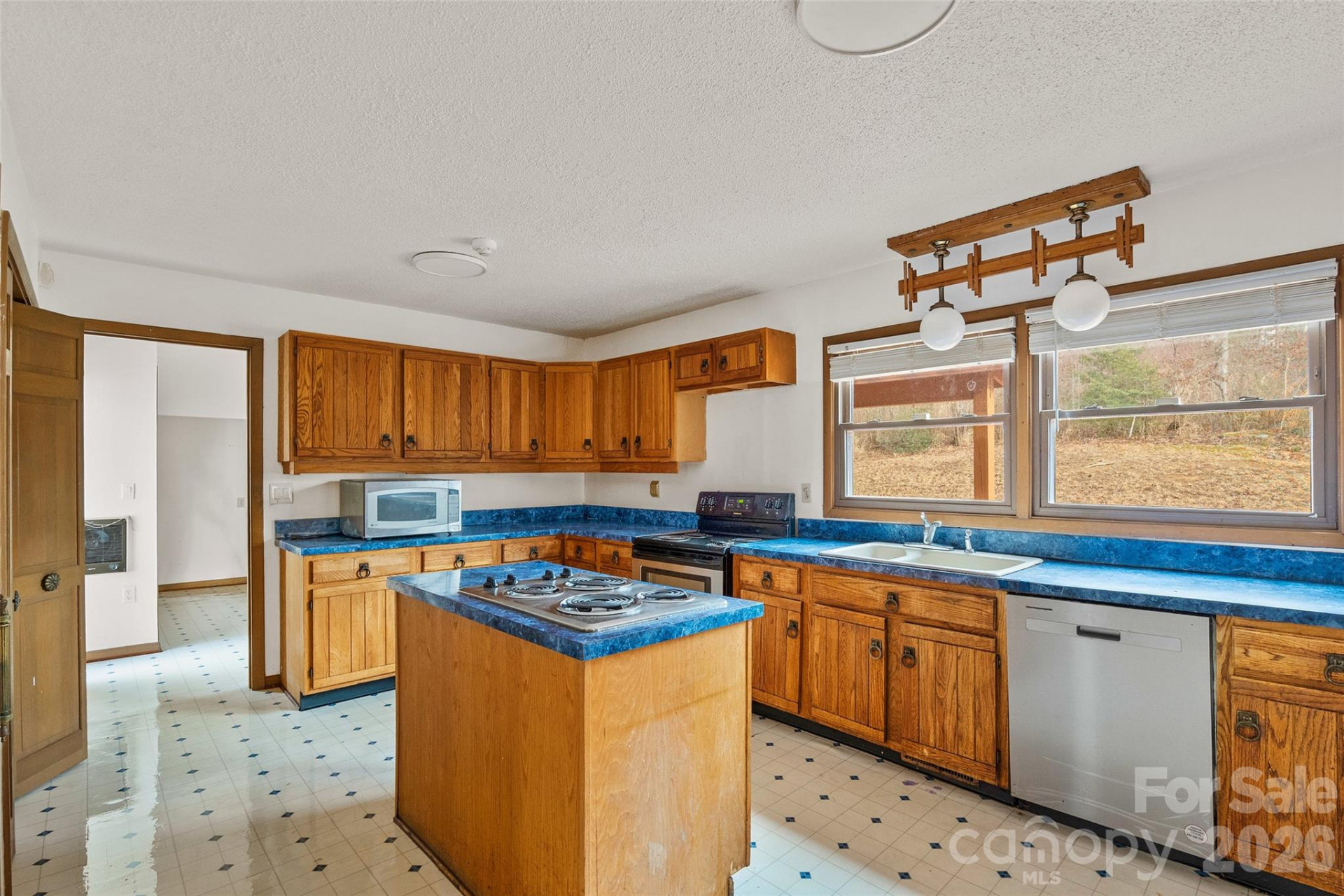 2025 Howard Gap Road - Photo 5