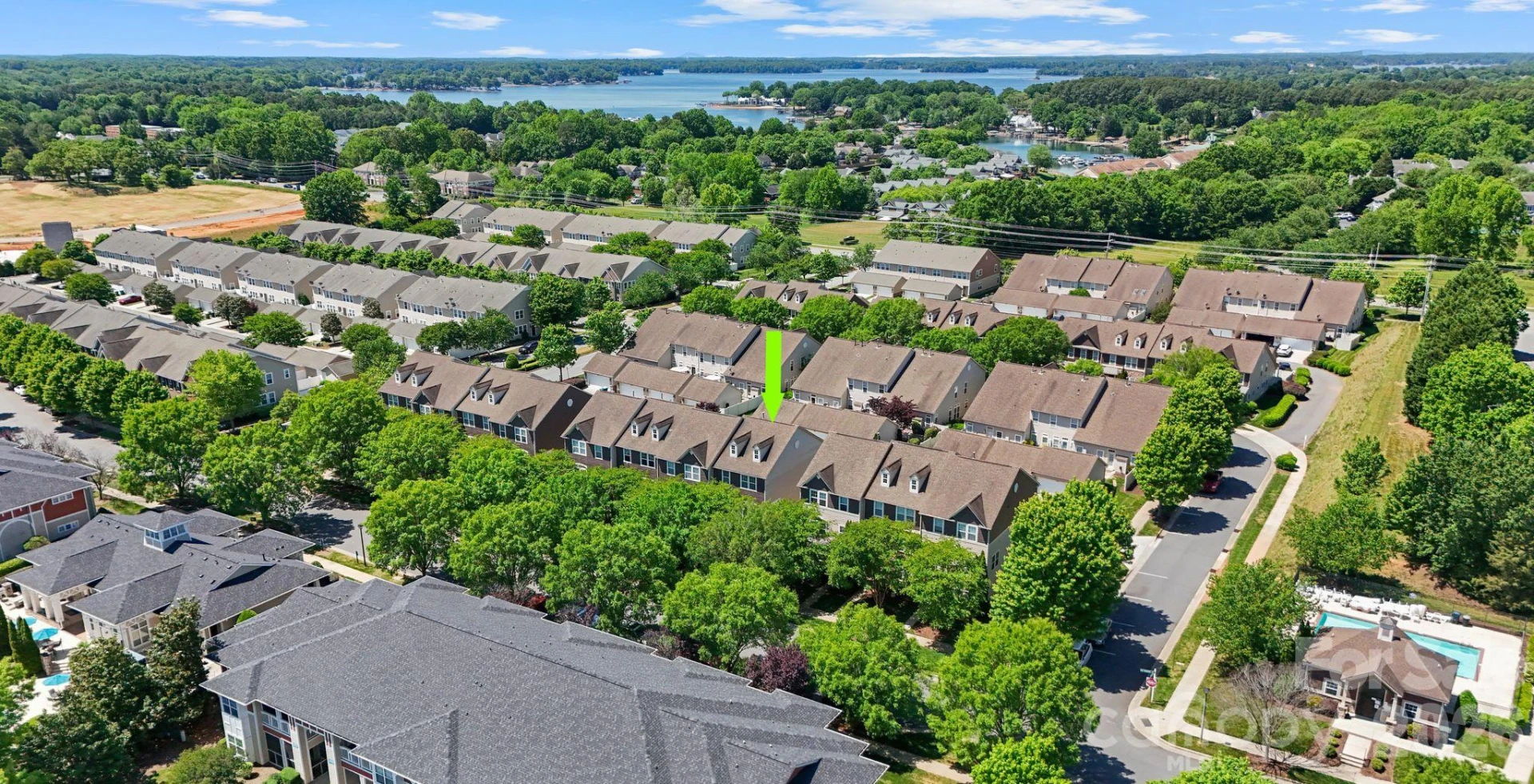 18533 The Commons Boulevard - Photo 2