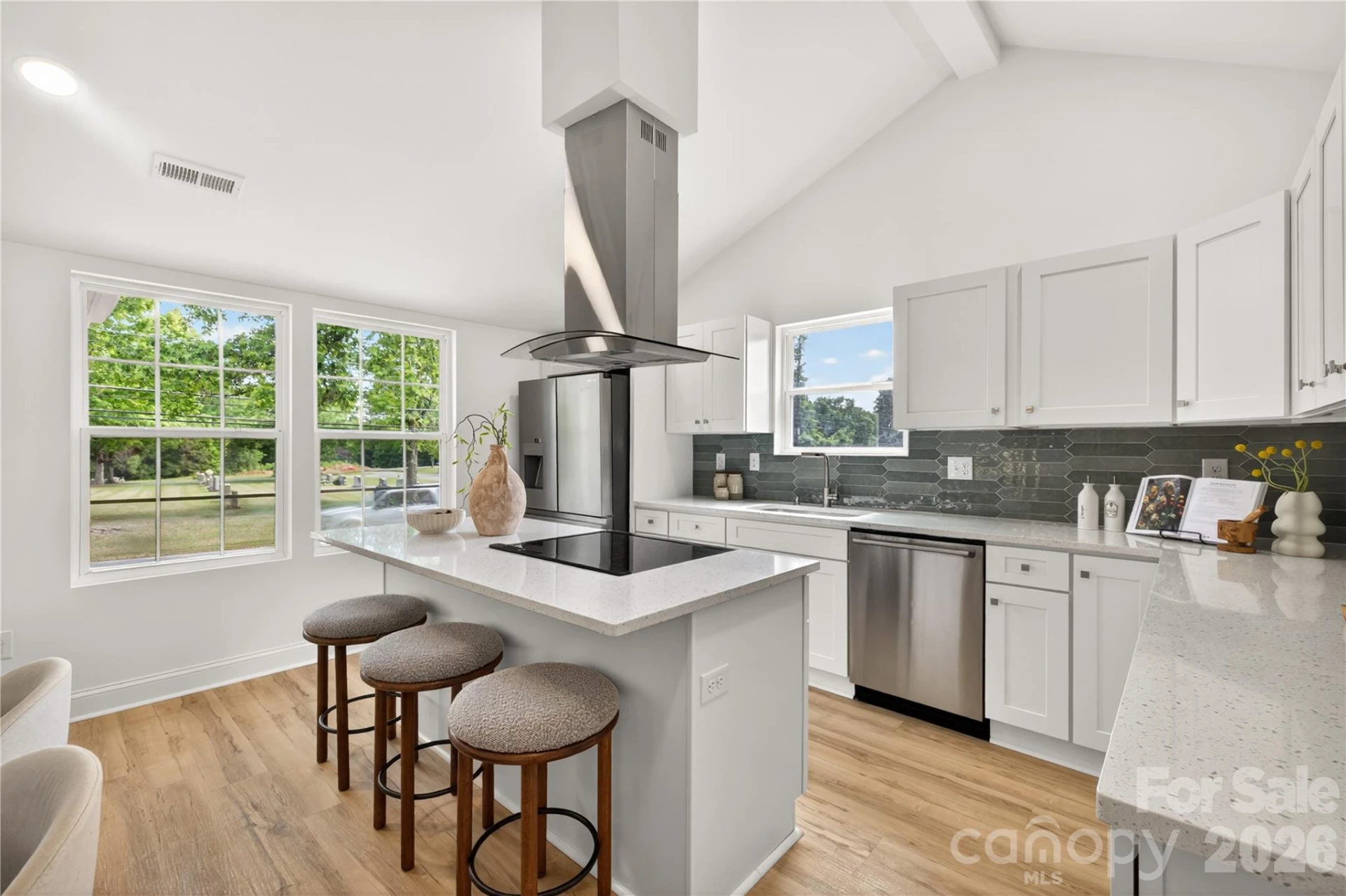 622 Catawba Avenue - Photo 8