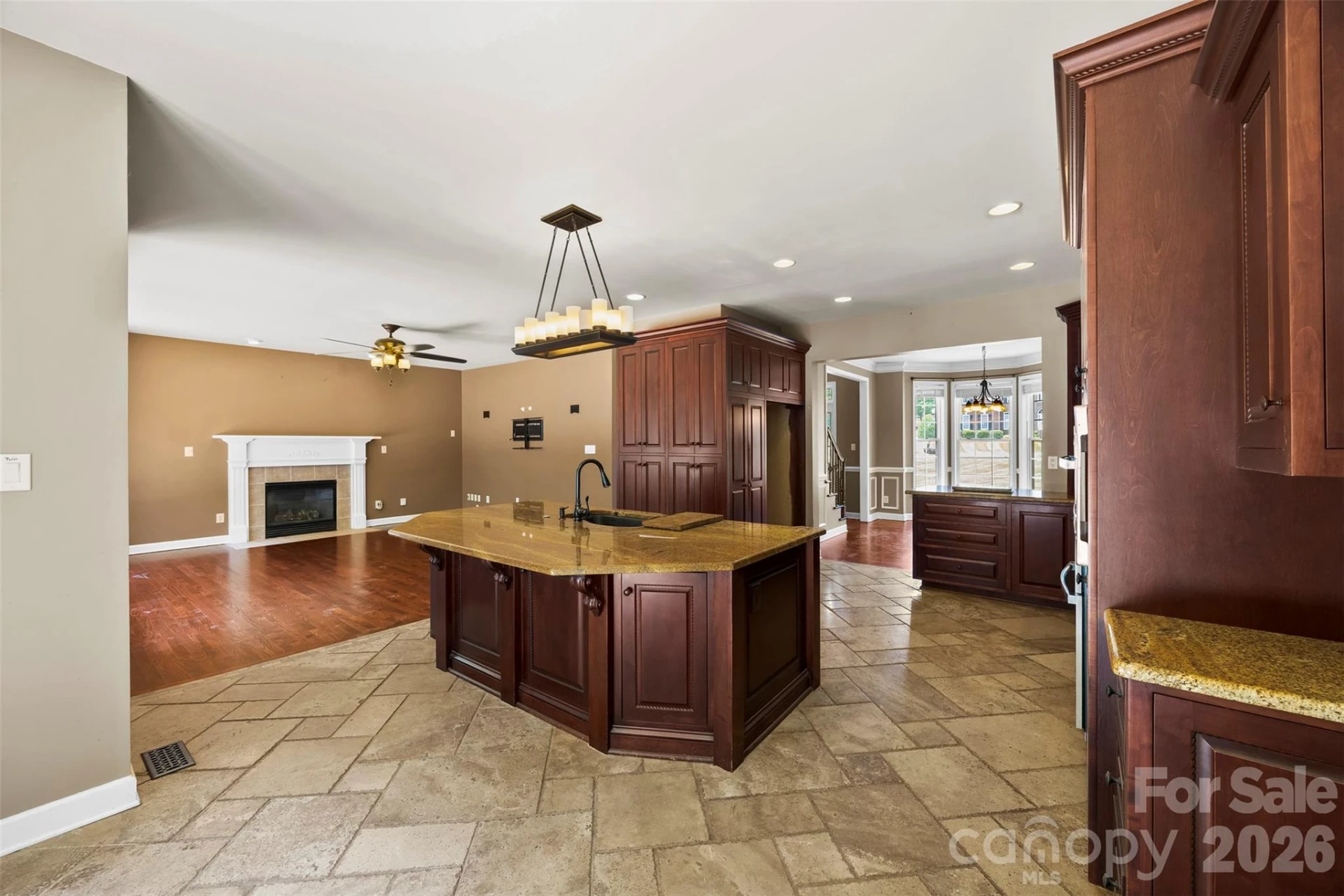 6520 Hollow Oak Drive - Photo 14