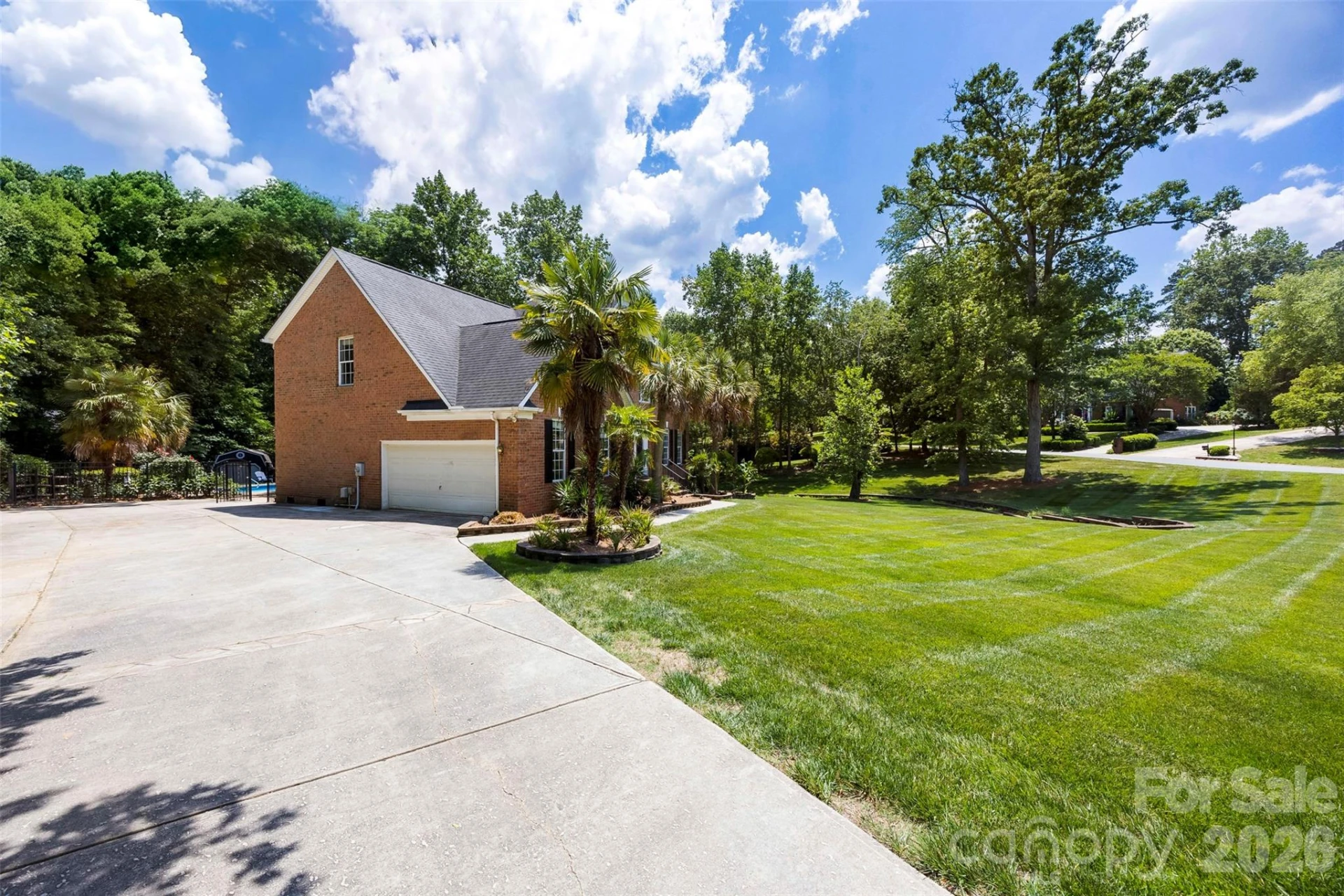 6520 Hollow Oak Drive - Photo 37