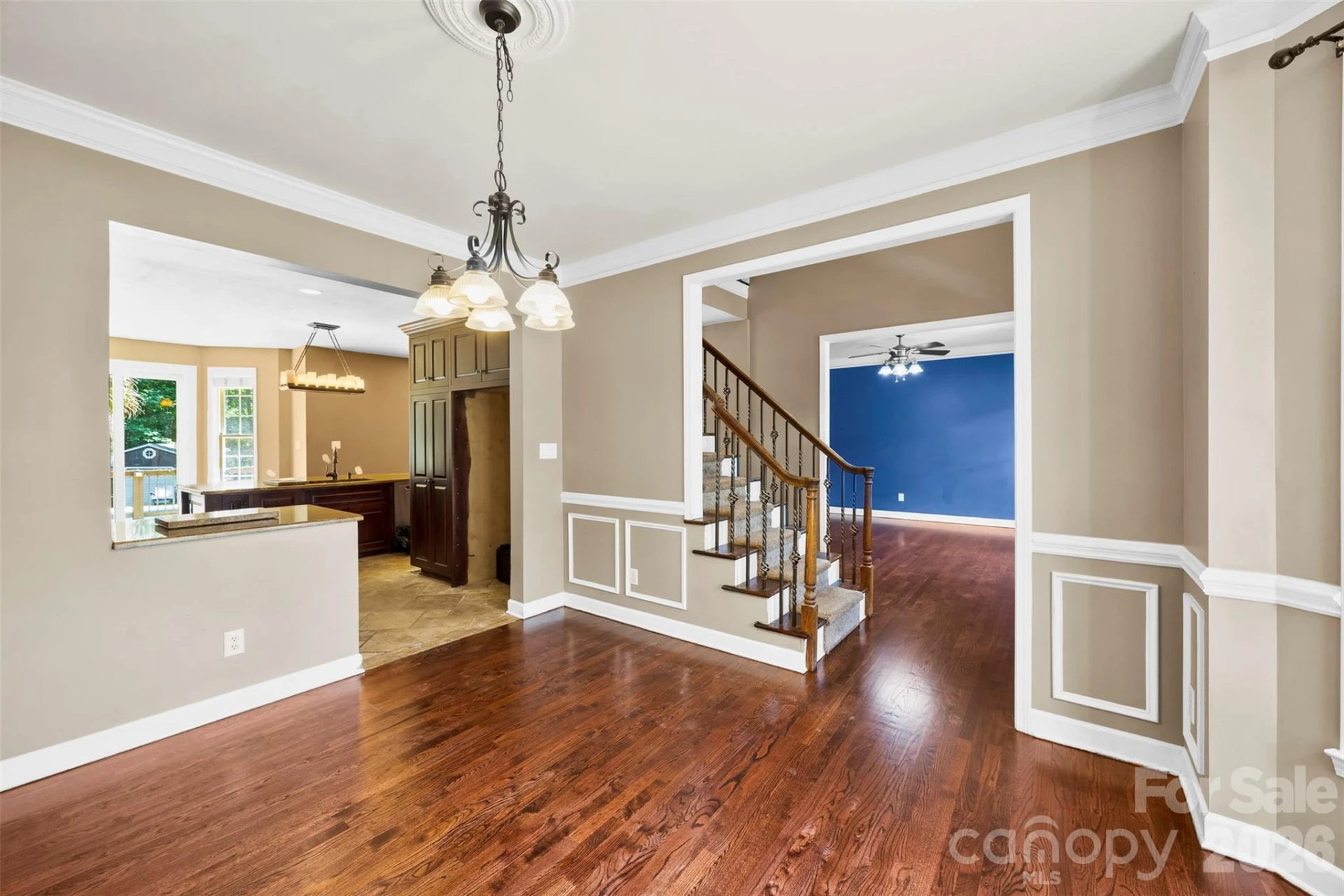 6520 Hollow Oak Drive - Photo 10