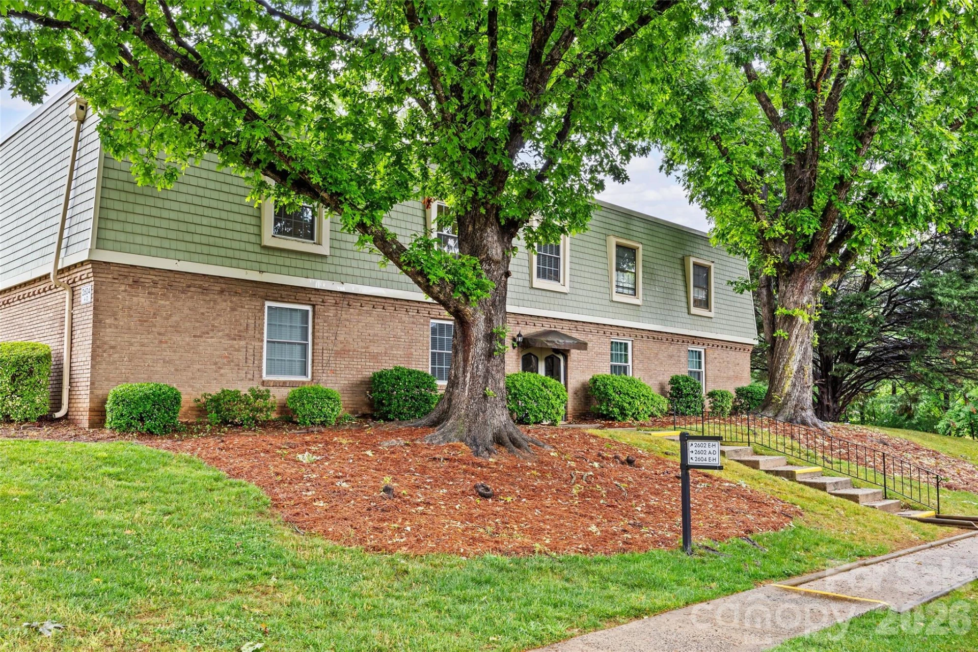 2604 Park Road #D - Photo 2