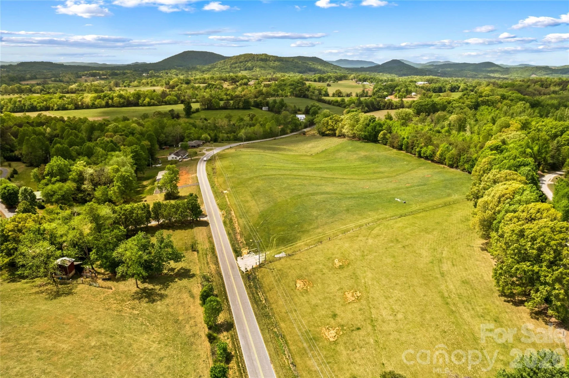 562 Mountain View Road - Photo 5