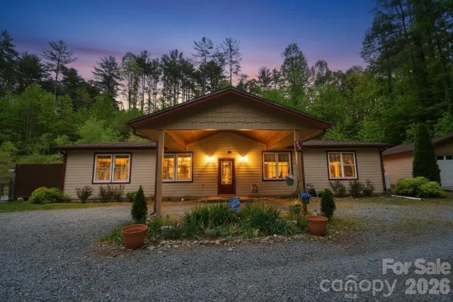 945 Country Club Road