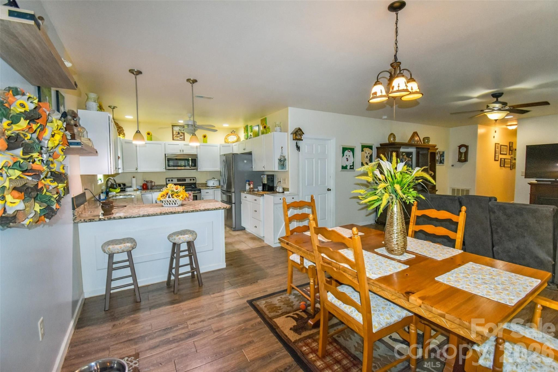 945 Country Club Road - Photo 13