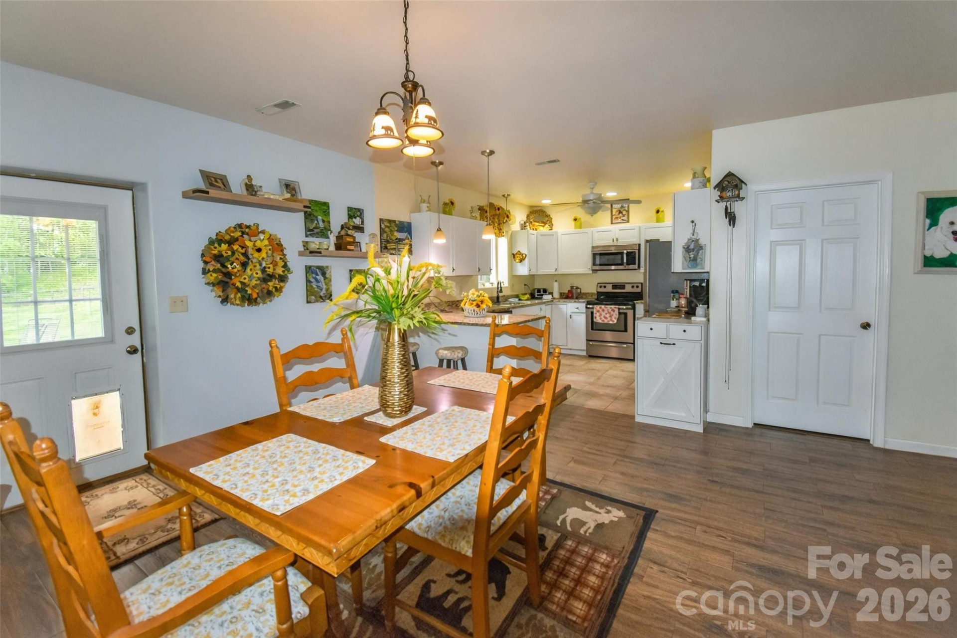 945 Country Club Road - Photo 15