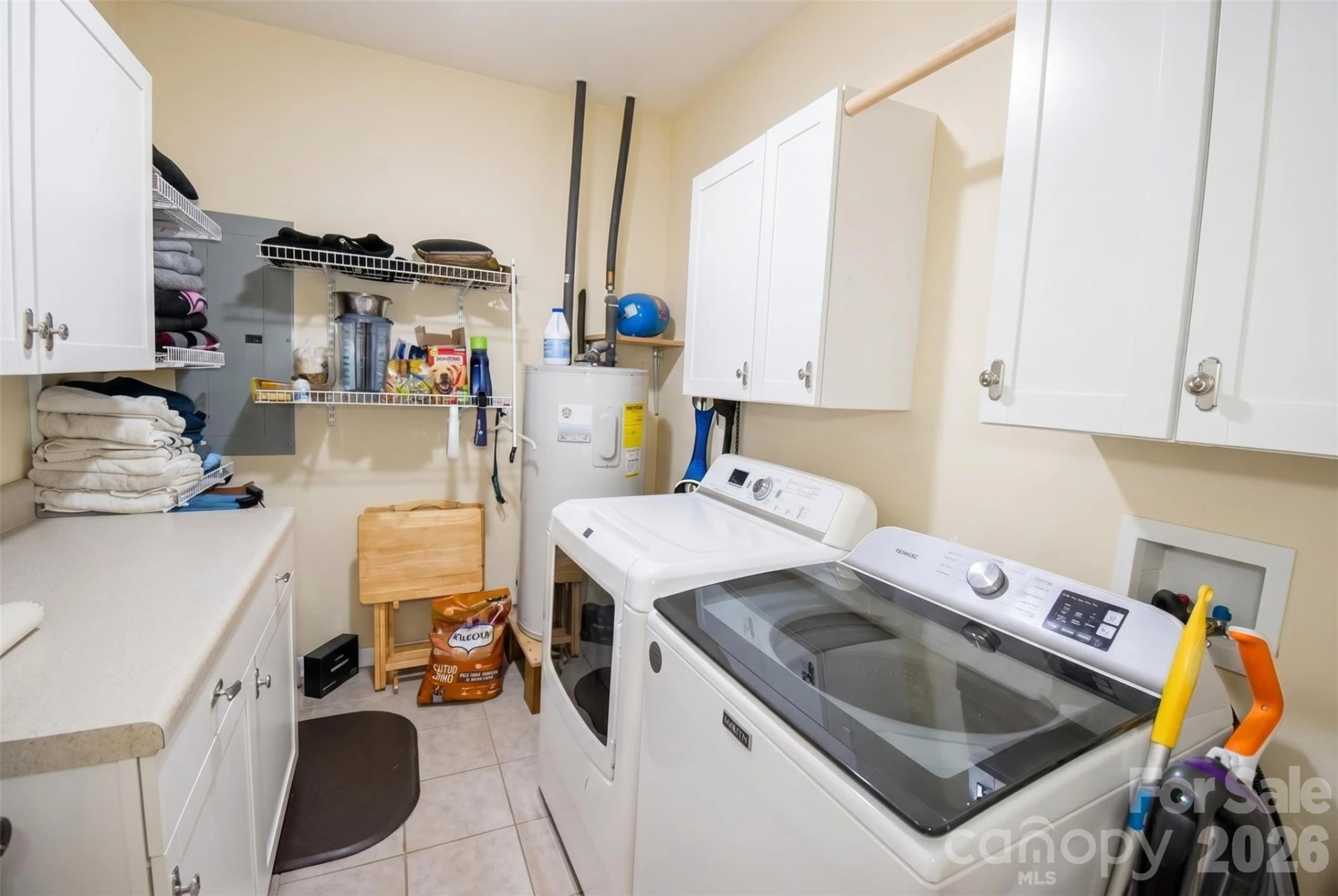 945 Country Club Road - Photo 16