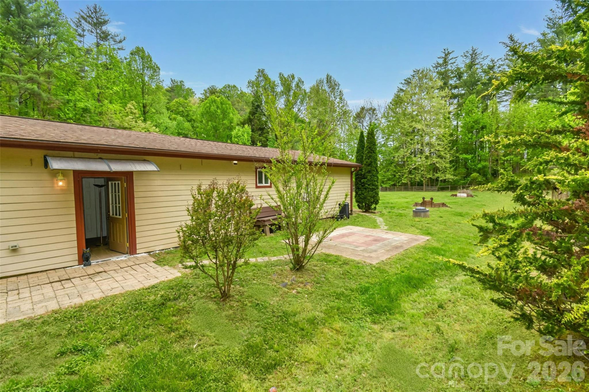 945 Country Club Road - Photo 34